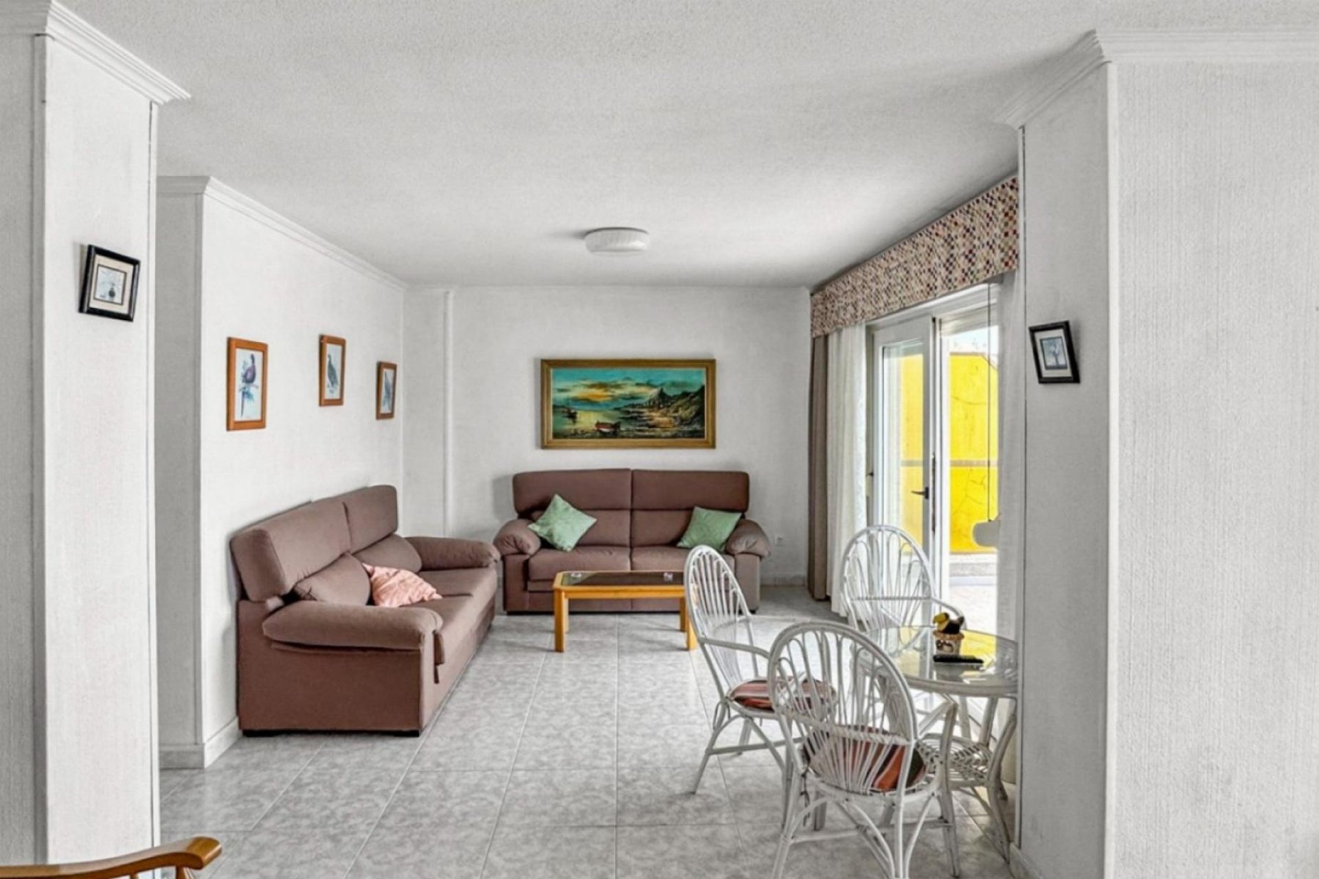 Resale - Apartamento -
Torrevieja - Playa de los Locos