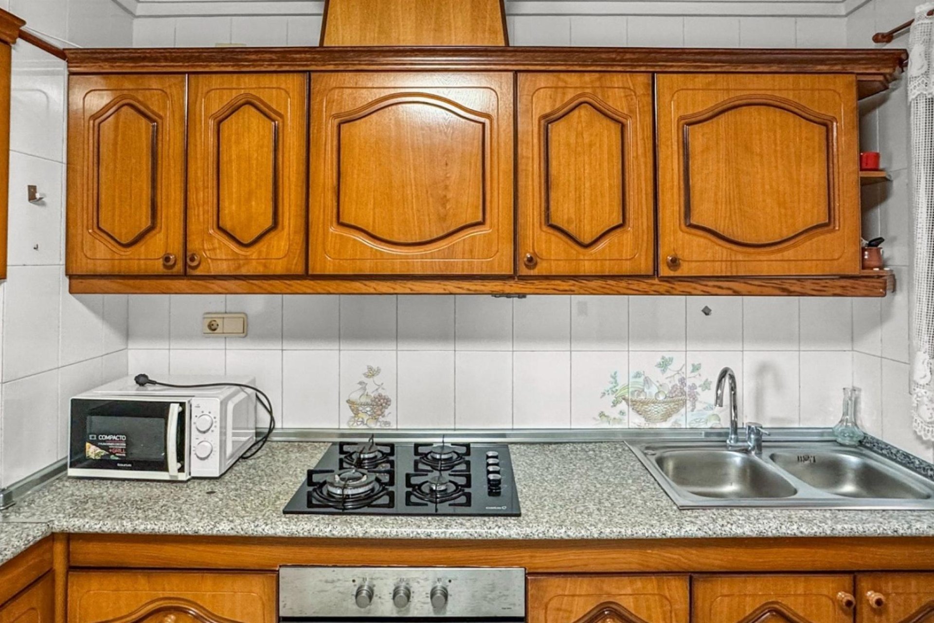 Resale - Apartamento -
Torrevieja - Playa de los Locos