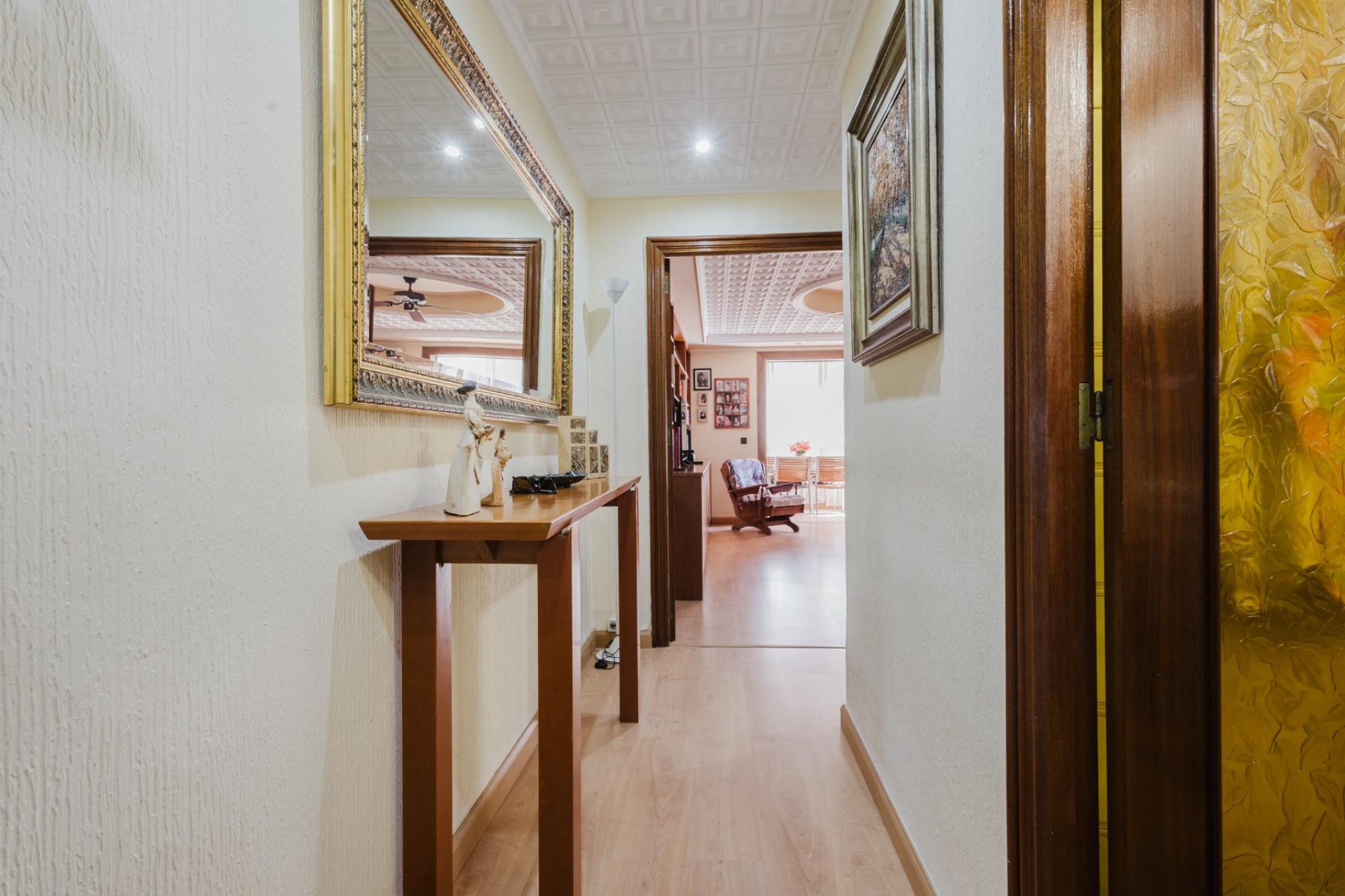 Resale - Apartamento -
Torrevieja - Playa del Acequión