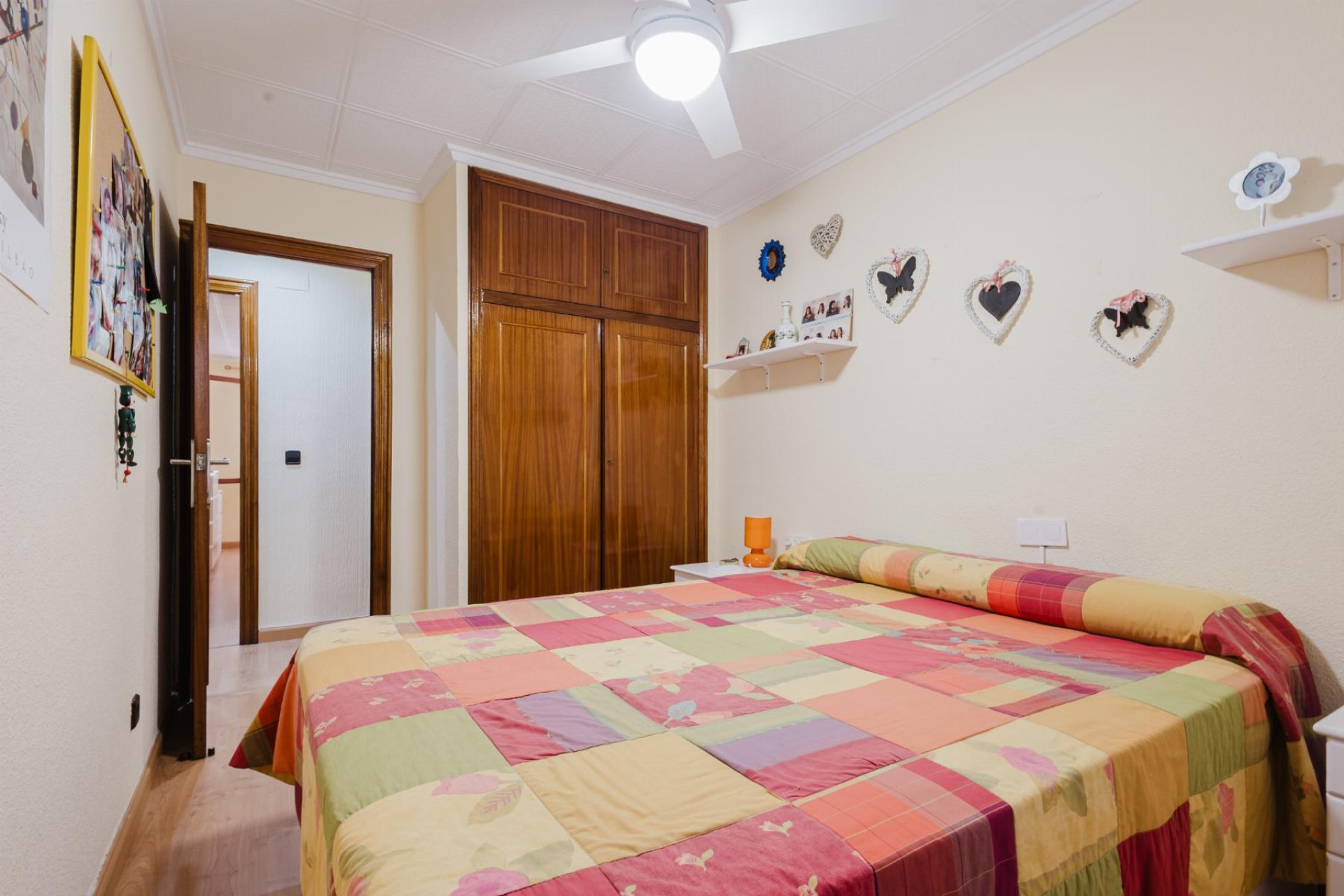 Resale - Apartamento -
Torrevieja - Playa del Acequión