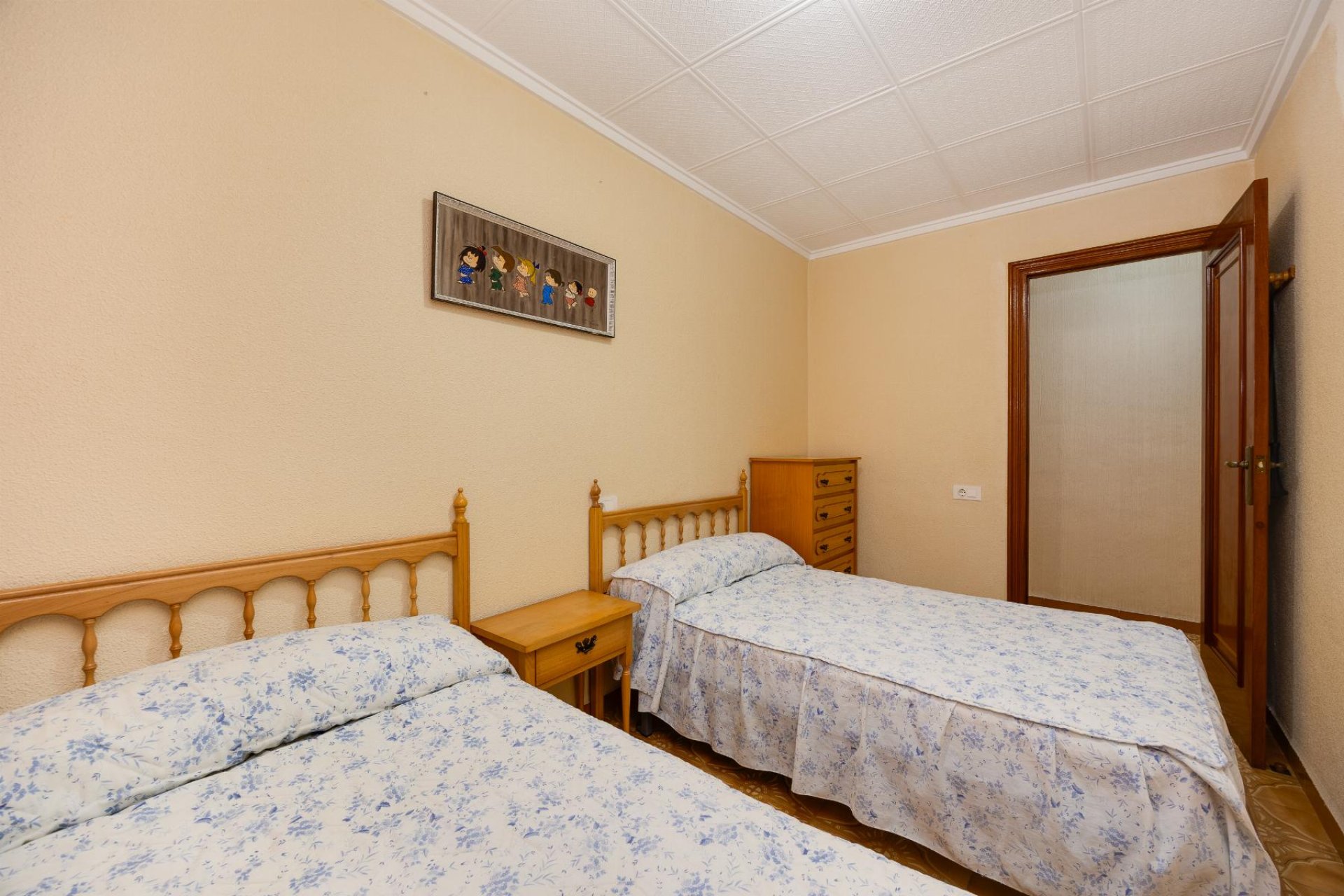 Resale - Apartamento -
Torrevieja - Playa del Acequión