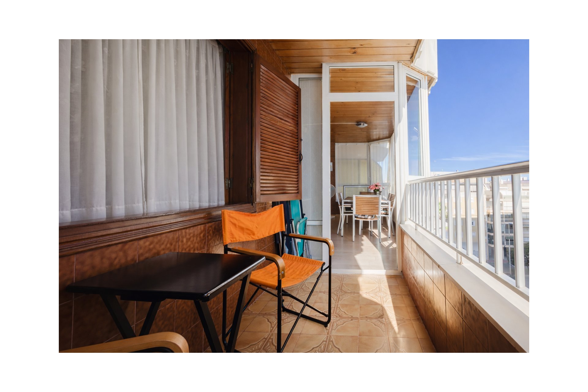 Resale - Apartamento -
Torrevieja - Playa del Acequión