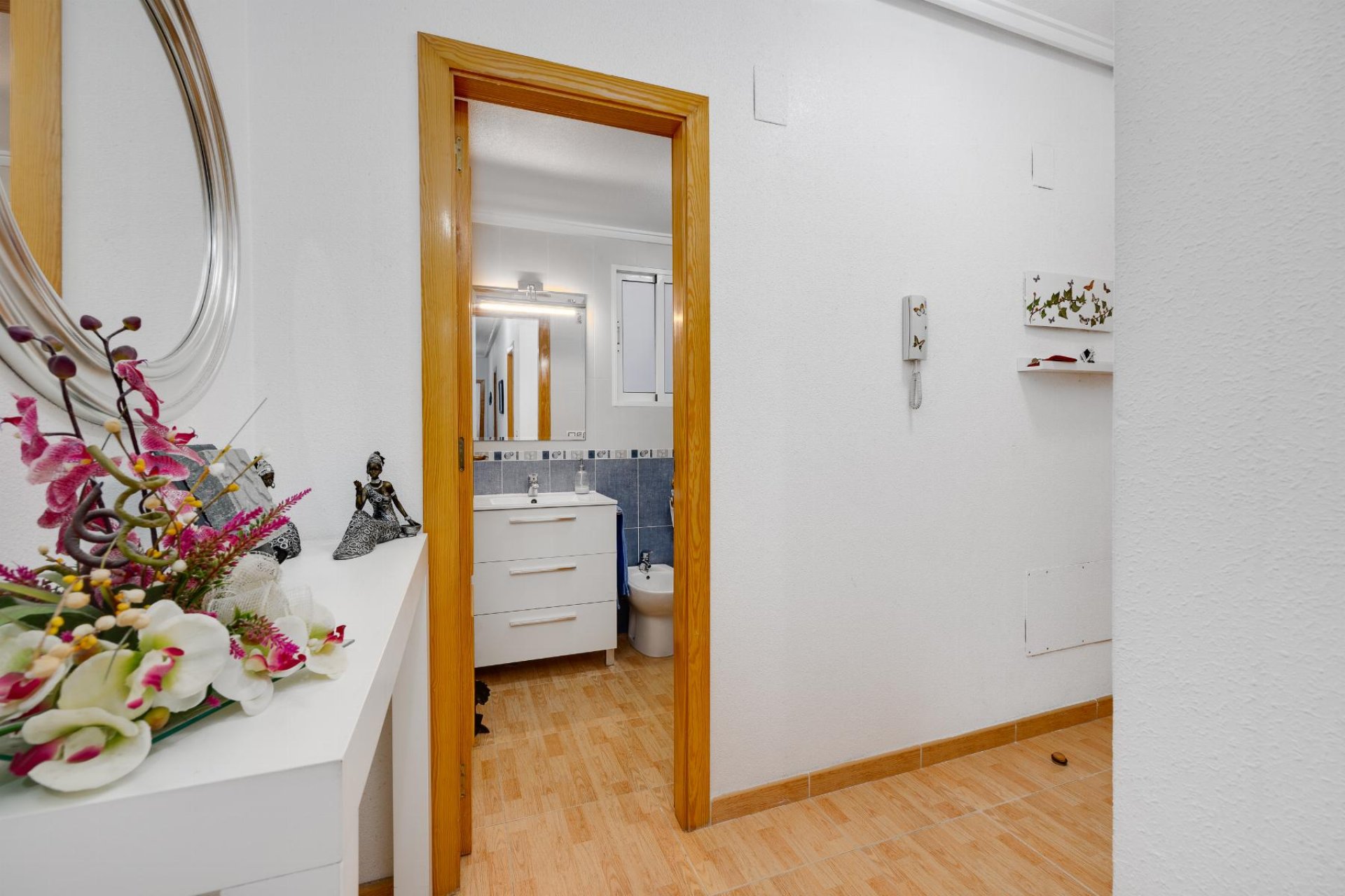Resale - Apartamento -
Torrevieja - Playa del Acequión