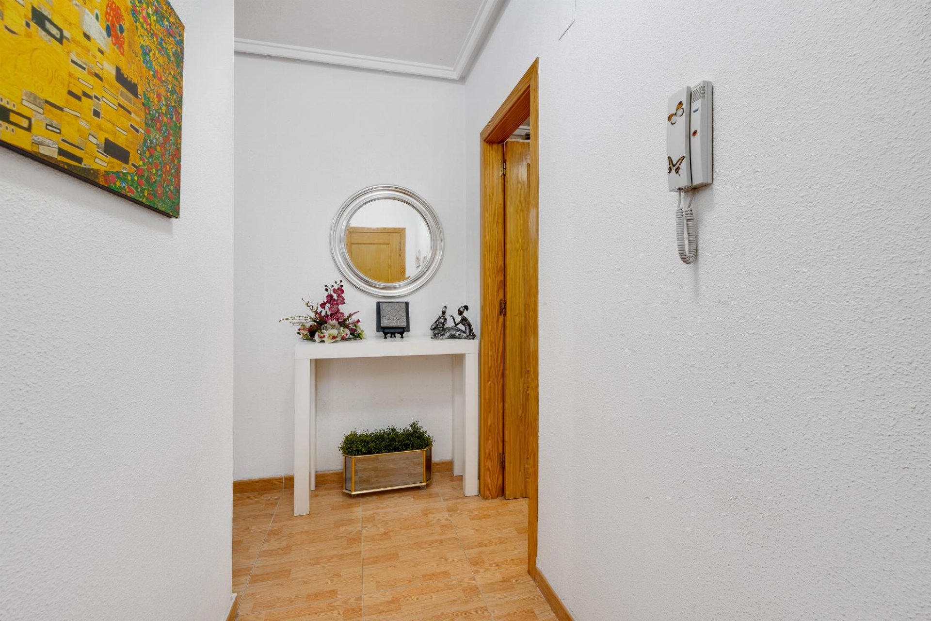 Resale - Apartamento -
Torrevieja - Playa del Acequión