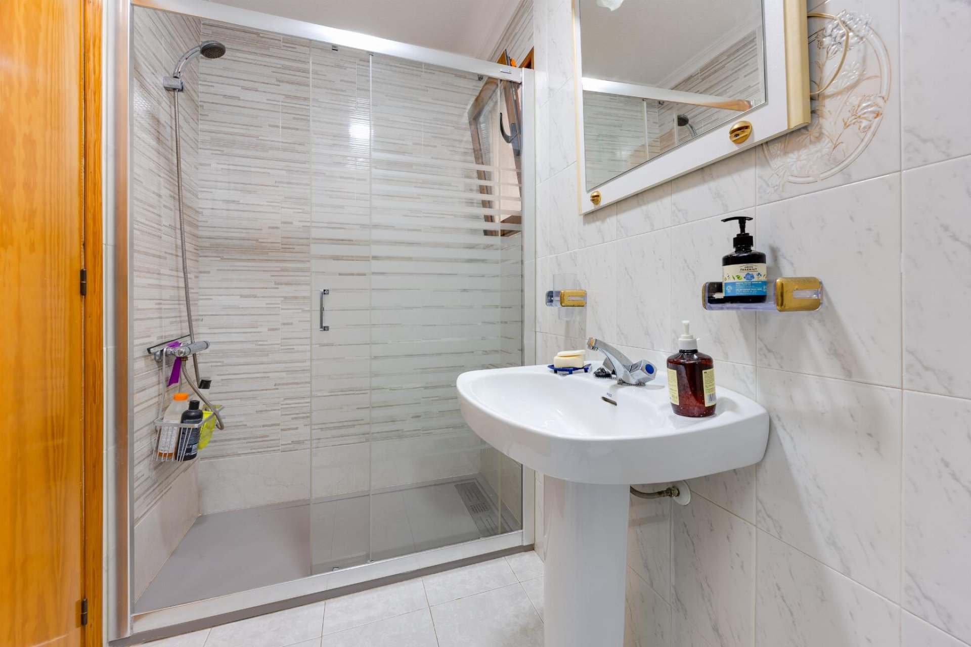 Resale - Apartamento -
Torrevieja - Playa del Cura