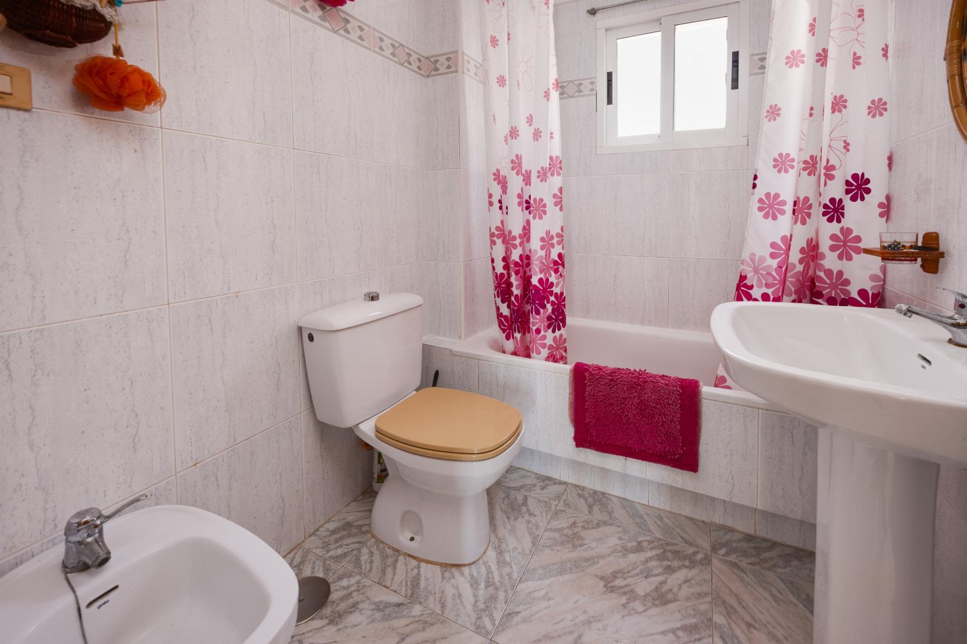 Resale - Apartamento -
Torrevieja - Torre Del Moro