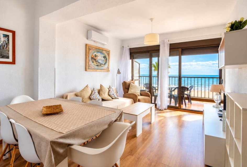 Resale - Apartment -
El Campello - Playa Muchavista