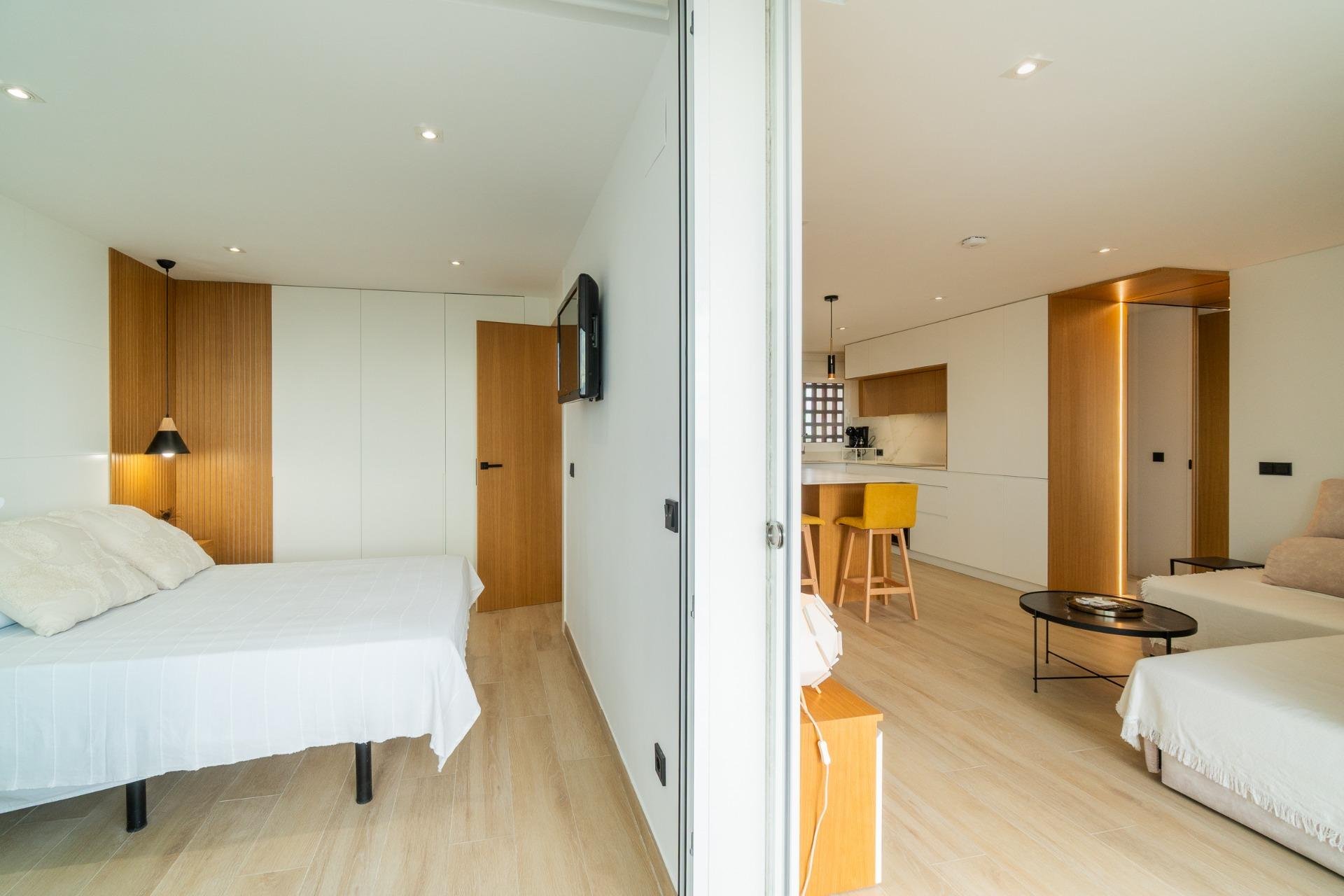 Resale - Apartment -
Guardamar del Segura - Puerto Deportivo