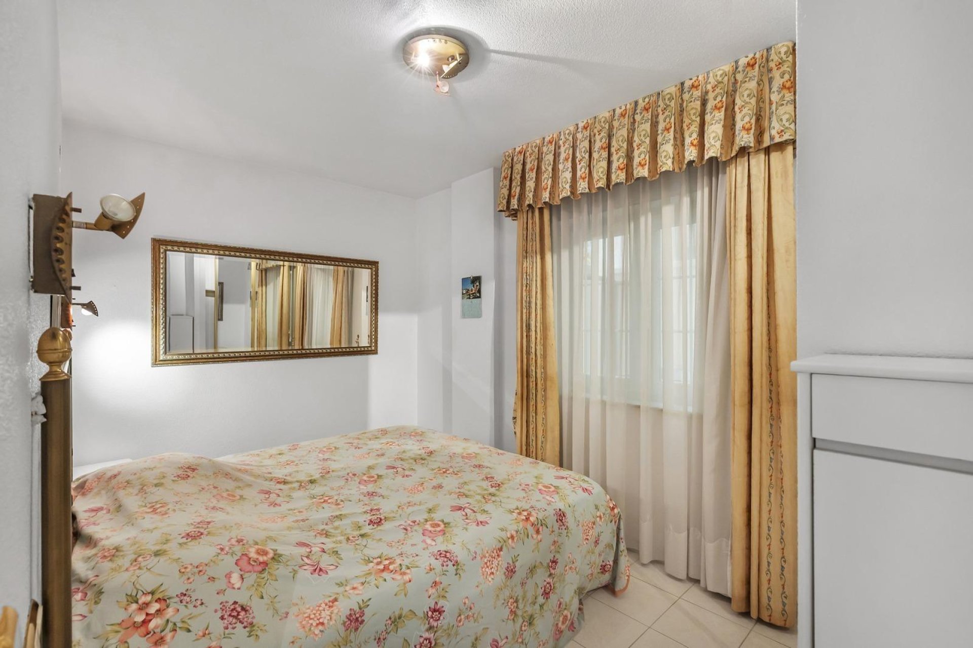 Resale - Apartment -
Guardamar del Segura - Urb. El Moncayo