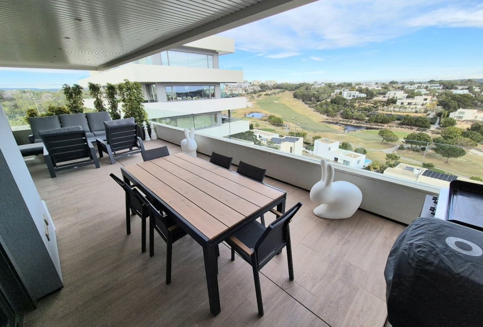 Resale - Apartment -
Las Colinas Golf - San Miguel De Salinas