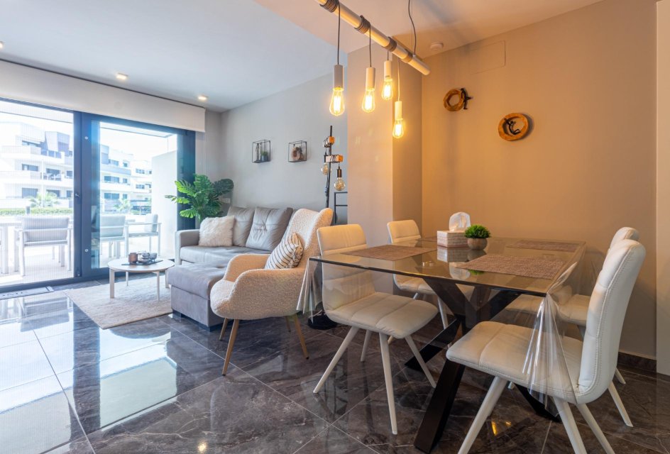 Resale - Apartment -
Orihuela Costa - La Florida