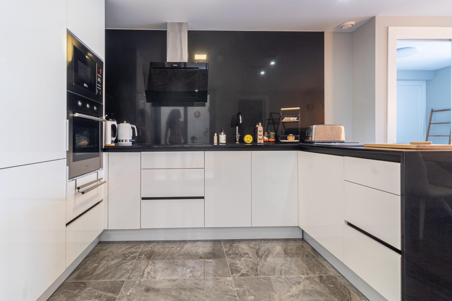 Resale - Apartment -
Orihuela Costa - La Florida