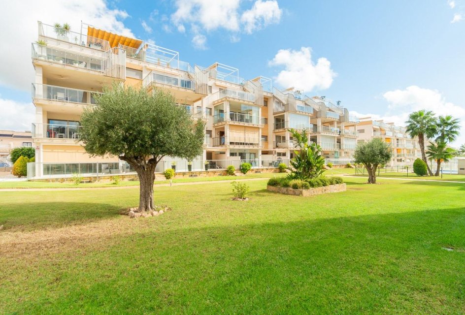 Resale - Apartment -
Orihuela Costa - Los Dolses