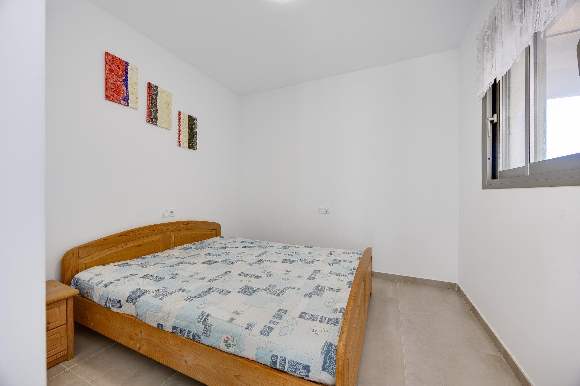 Resale - Apartment -
Orihuela Costa - Los Dolses