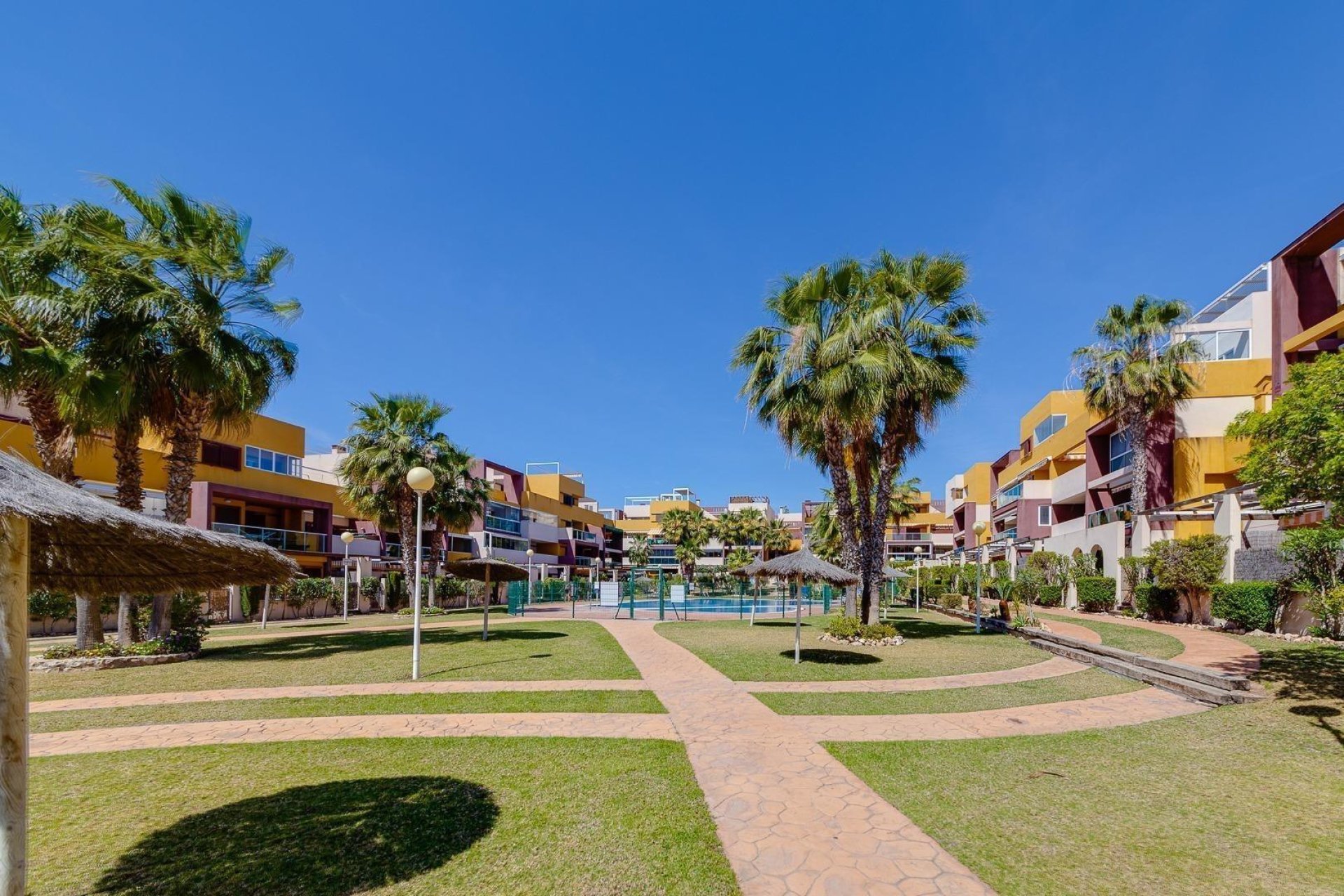 Resale - Apartment -
Orihuela Costa - Punta Prima