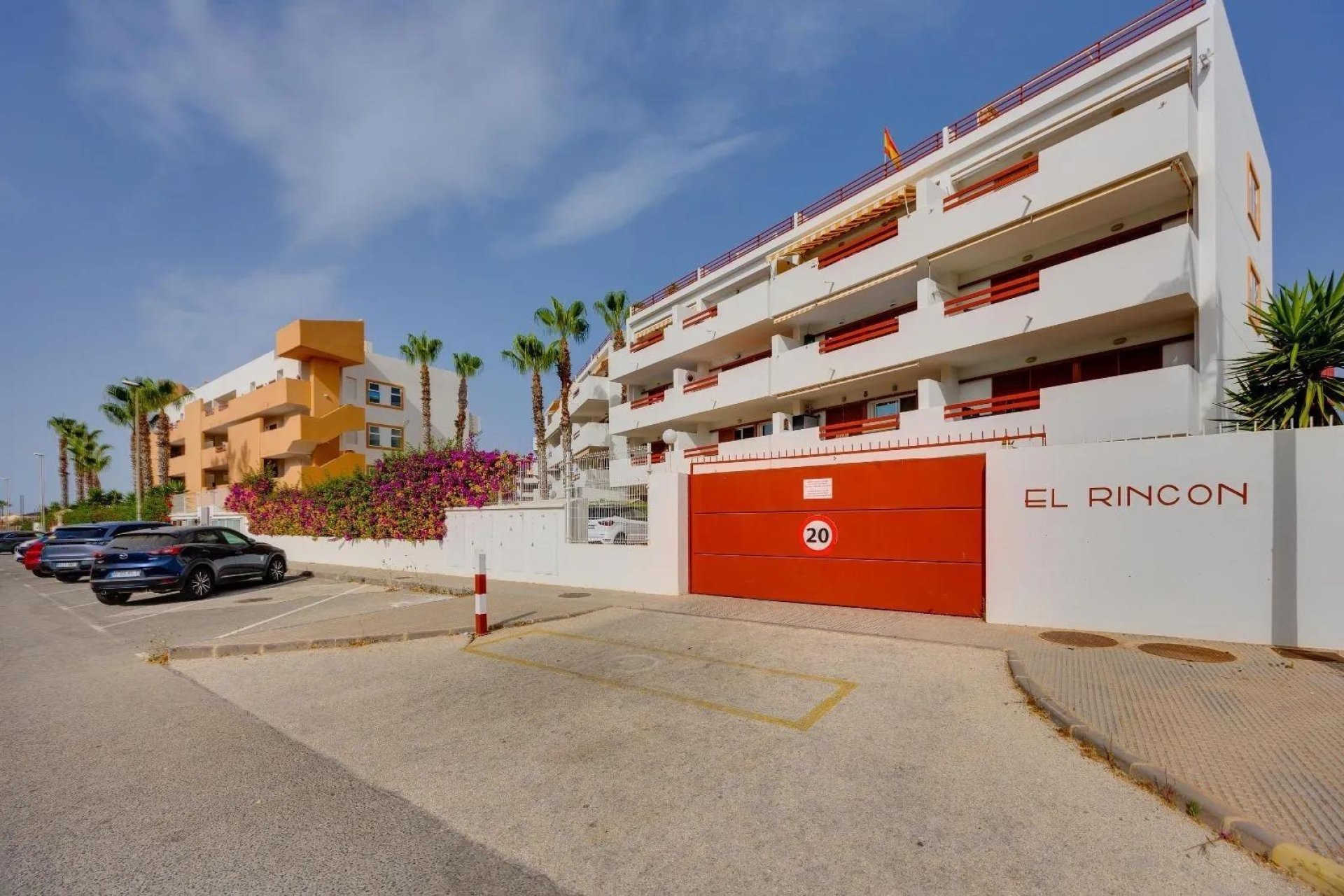 Resale - Apartment -
Orihuela Costa - Punta Prima
