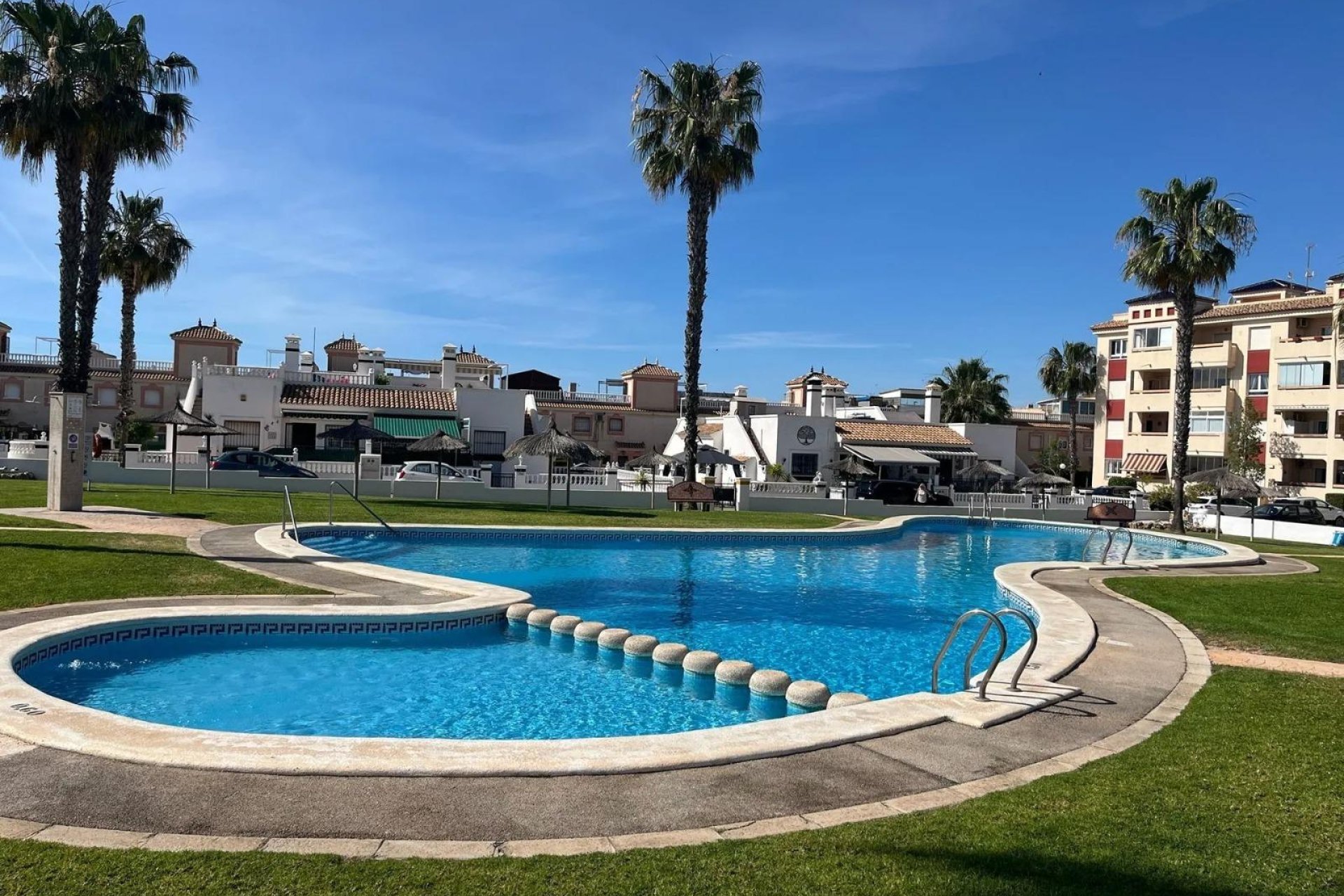 Resale - Apartment -
Orihuela Costa - Zeniamar-Horizonte-La Campana