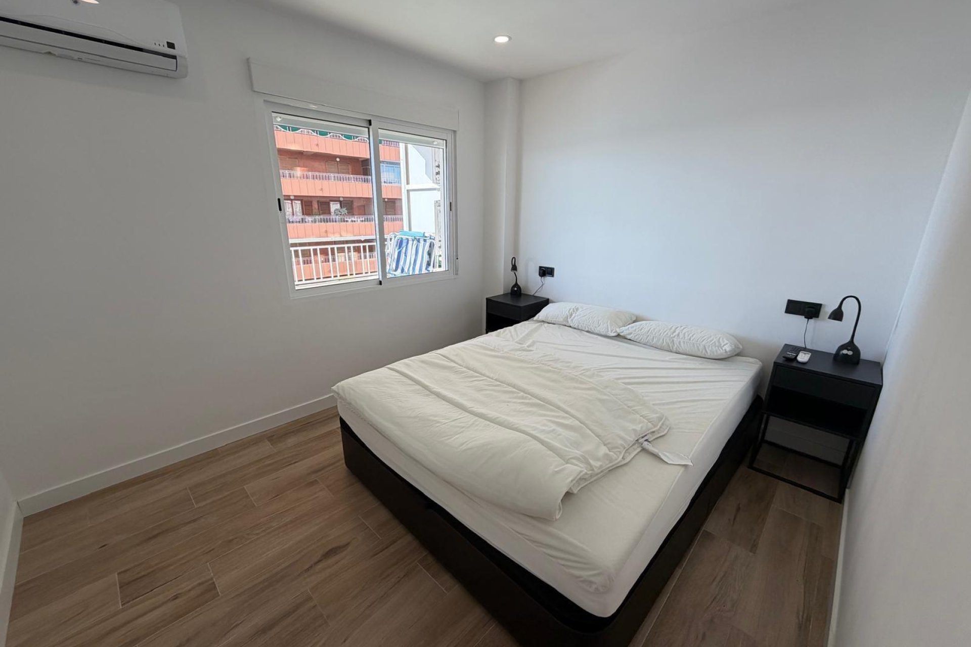 Resale - Apartment -
Torrevieja - Acequion