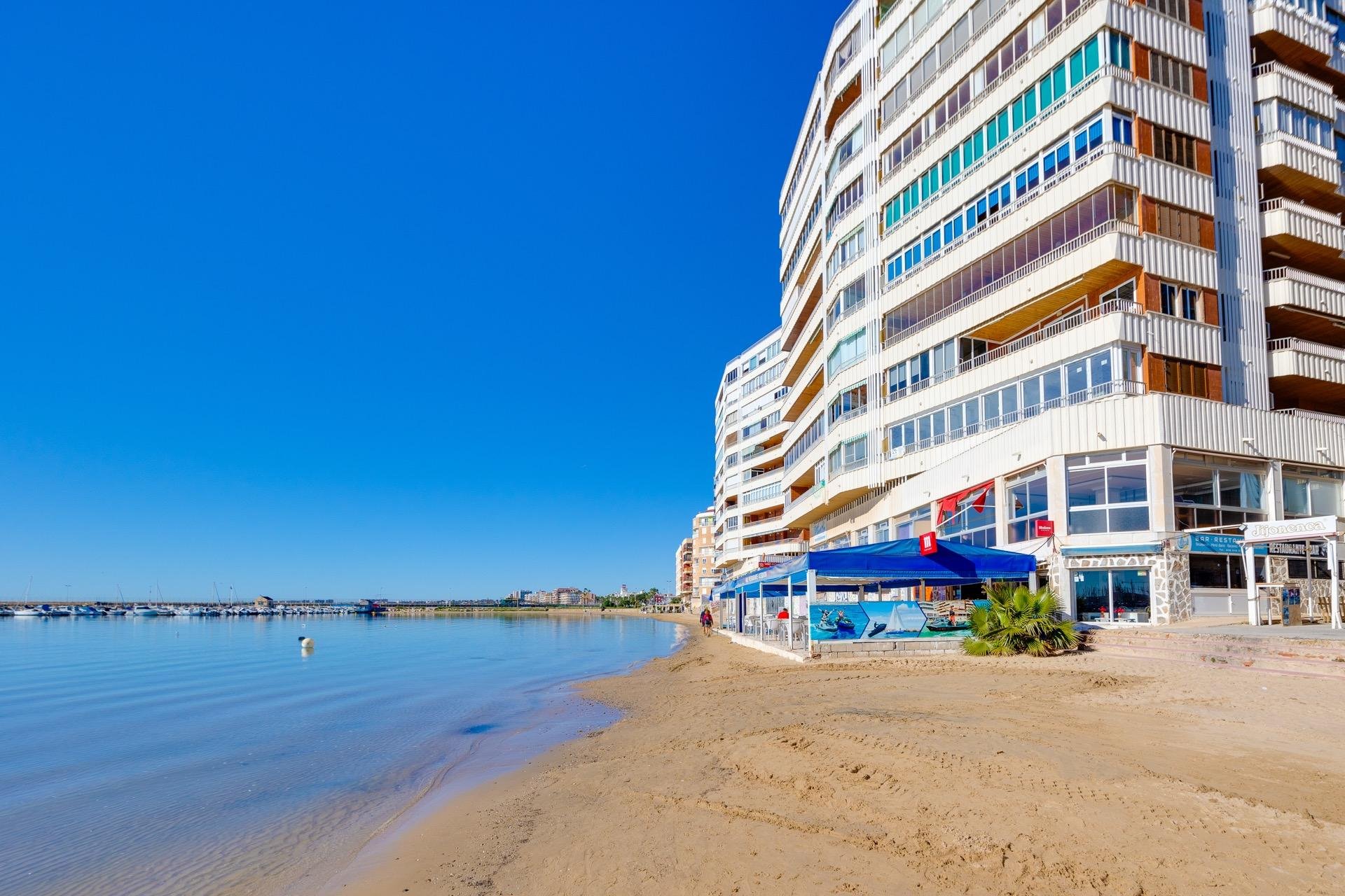 Resale - Apartment -
Torrevieja - Acequion