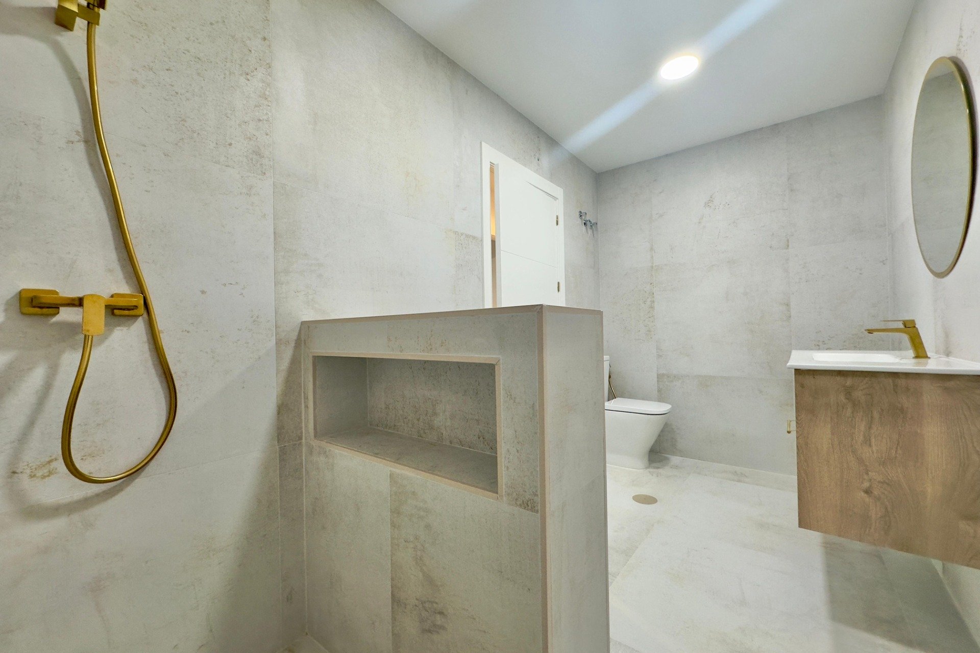 Resale - Apartment -
Torrevieja - Acequion