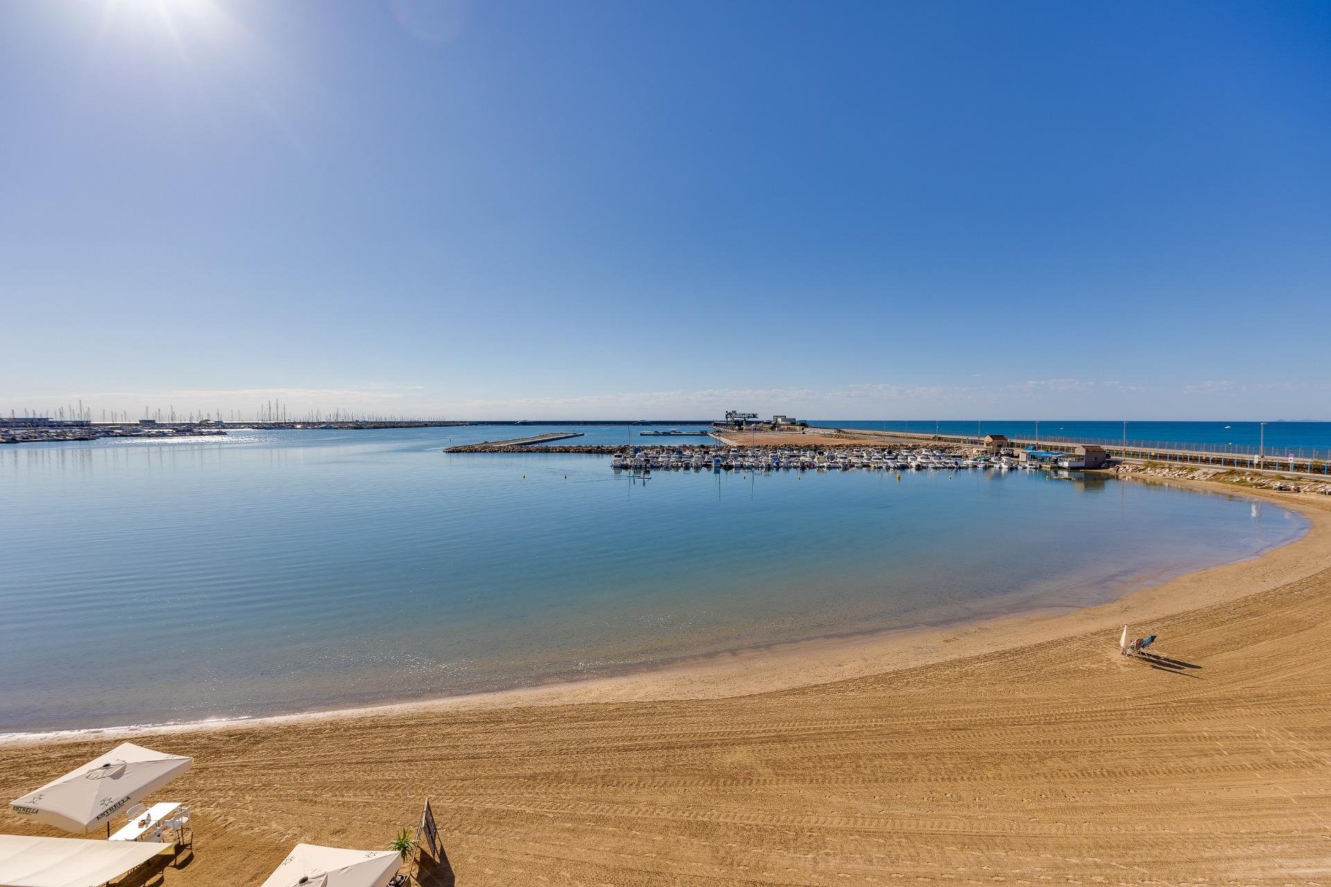 Resale - Apartment -
Torrevieja - Acequion