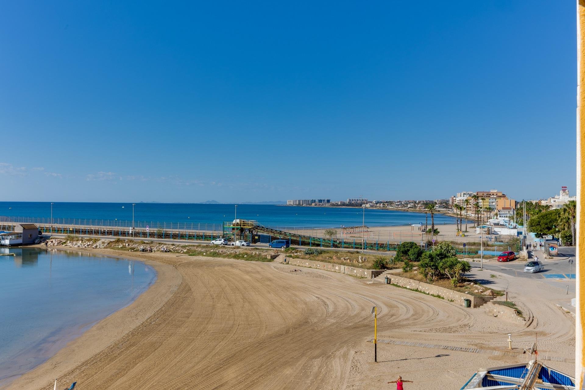 Resale - Apartment -
Torrevieja - Acequion