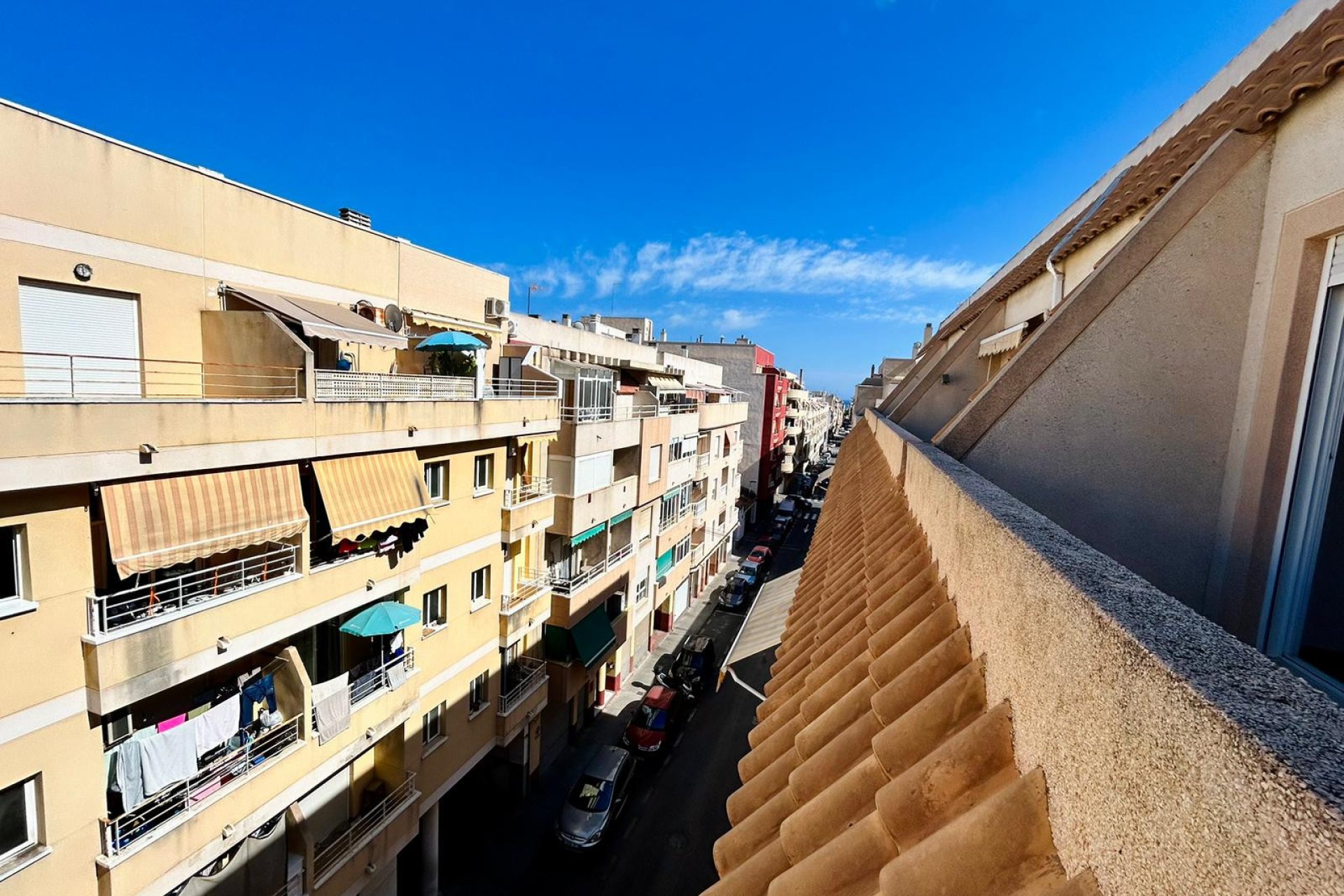 Resale - - APARTMENT -
Torrevieja Centro - Torrevieja