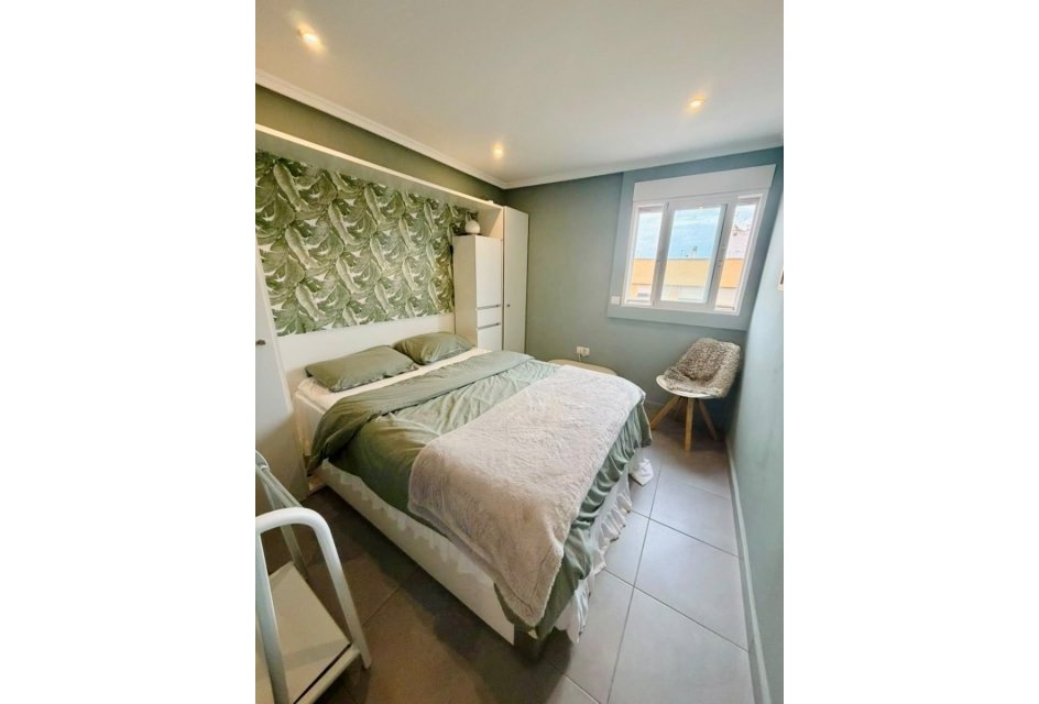 Resale - Apartment -
Torrevieja Centro - Torrevieja