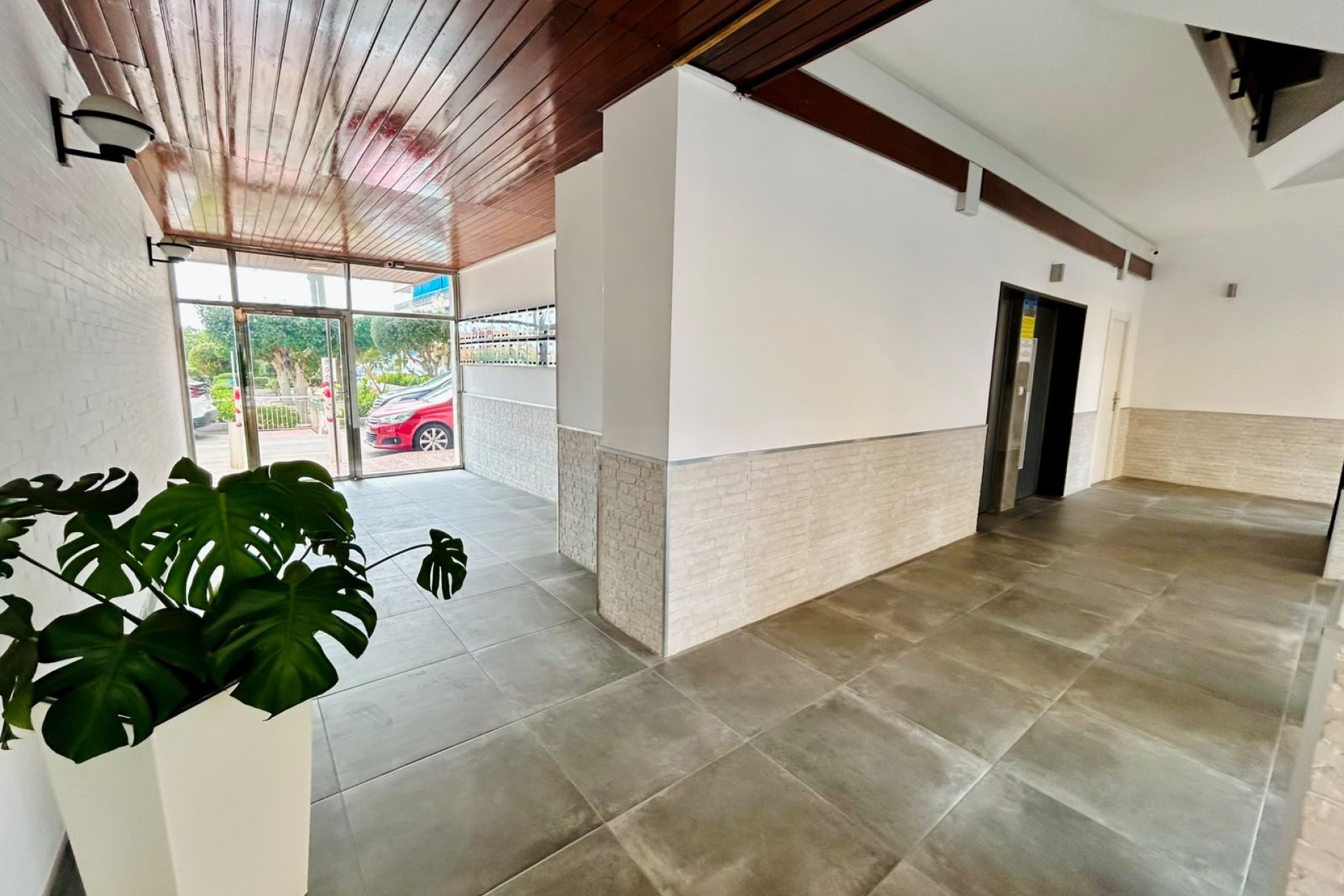 Resale - Apartment -
Torrevieja Centro - Torrevieja
