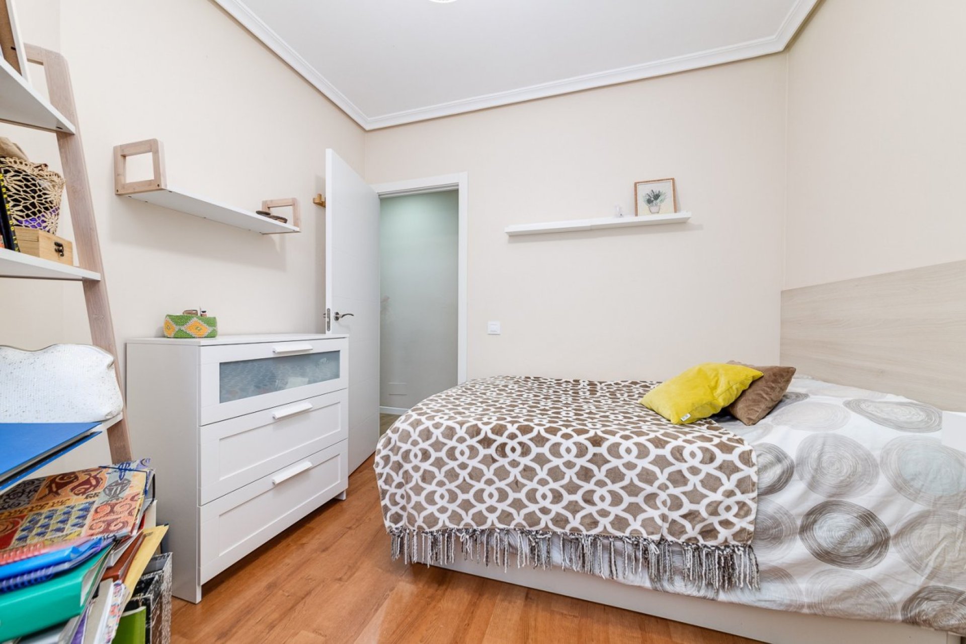 Resale - Apartment -
Torrevieja - Centro