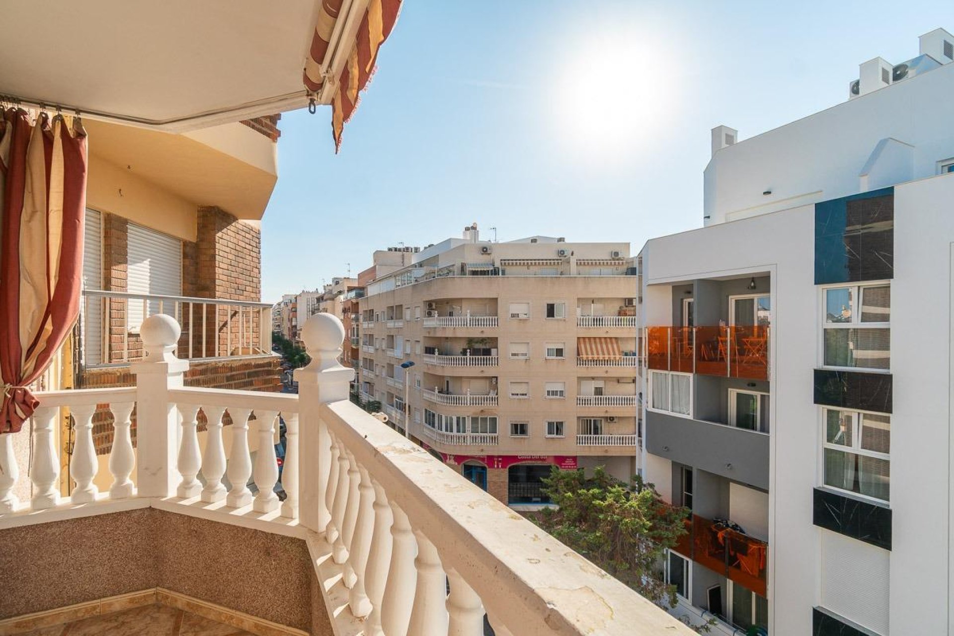 Resale - Apartment -
Torrevieja - Centro