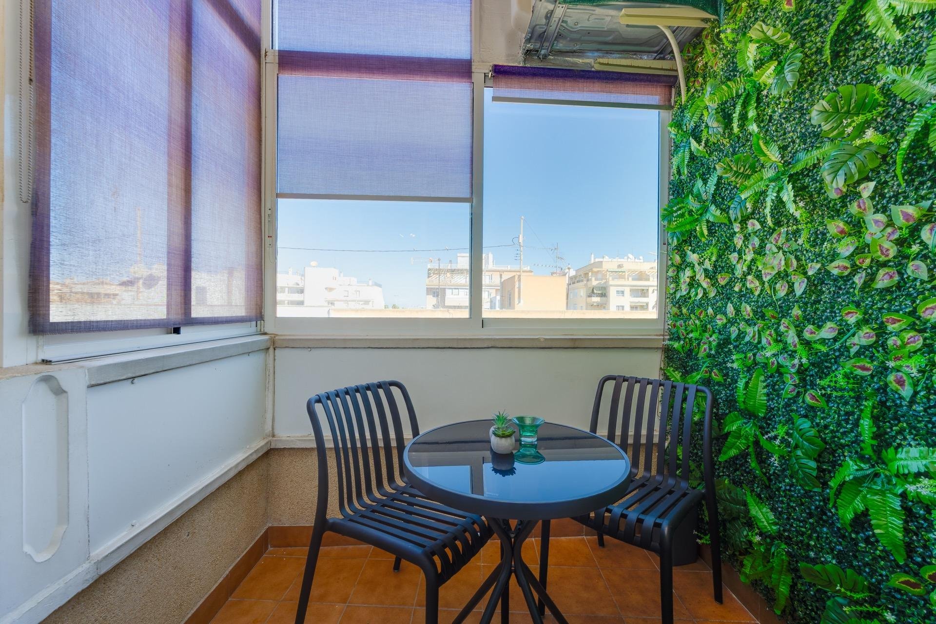 Resale - Apartment -
Torrevieja - Centro