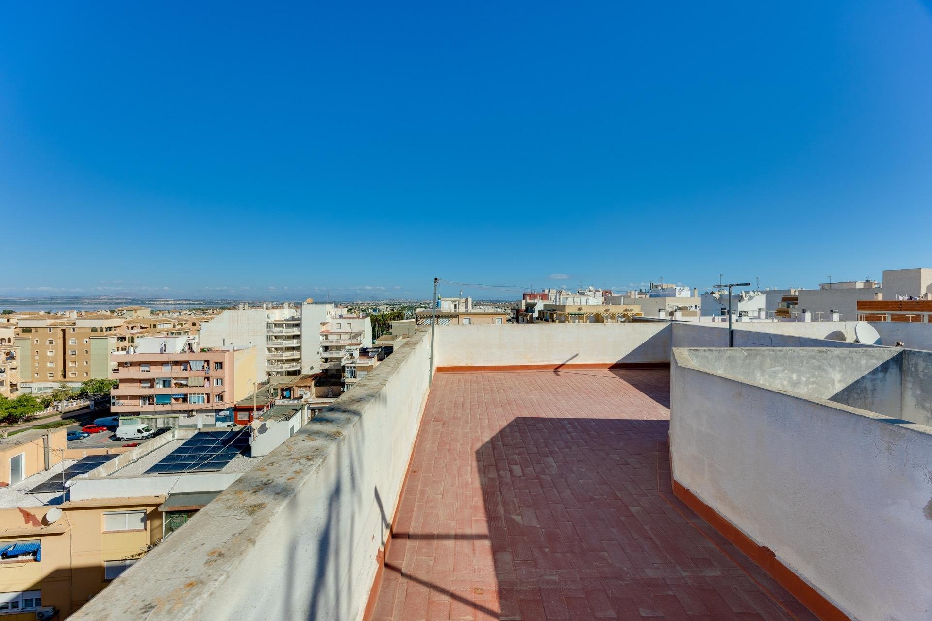 Resale - Apartment -
Torrevieja - Centro