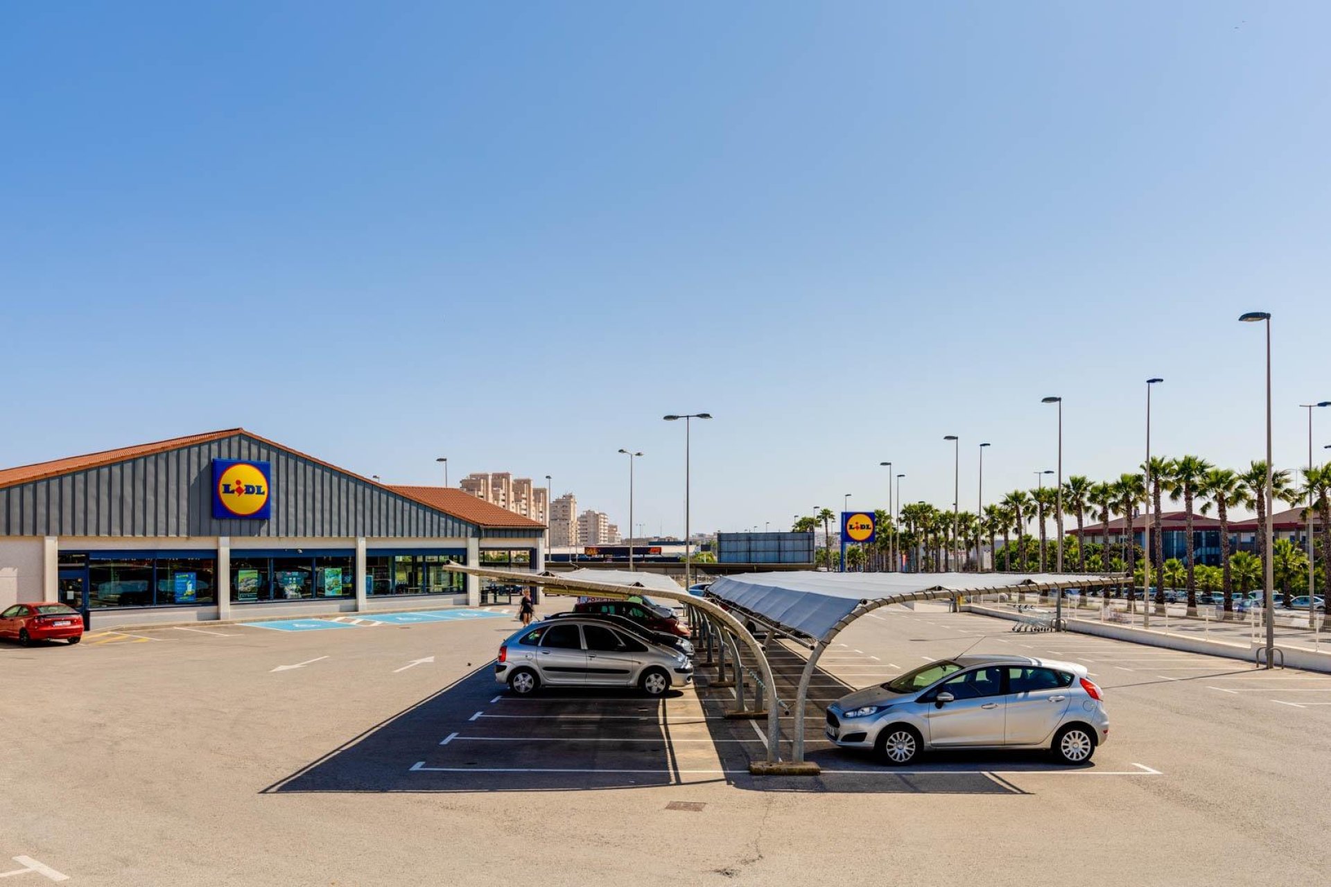 Resale - Apartment -
Torrevieja - Centro