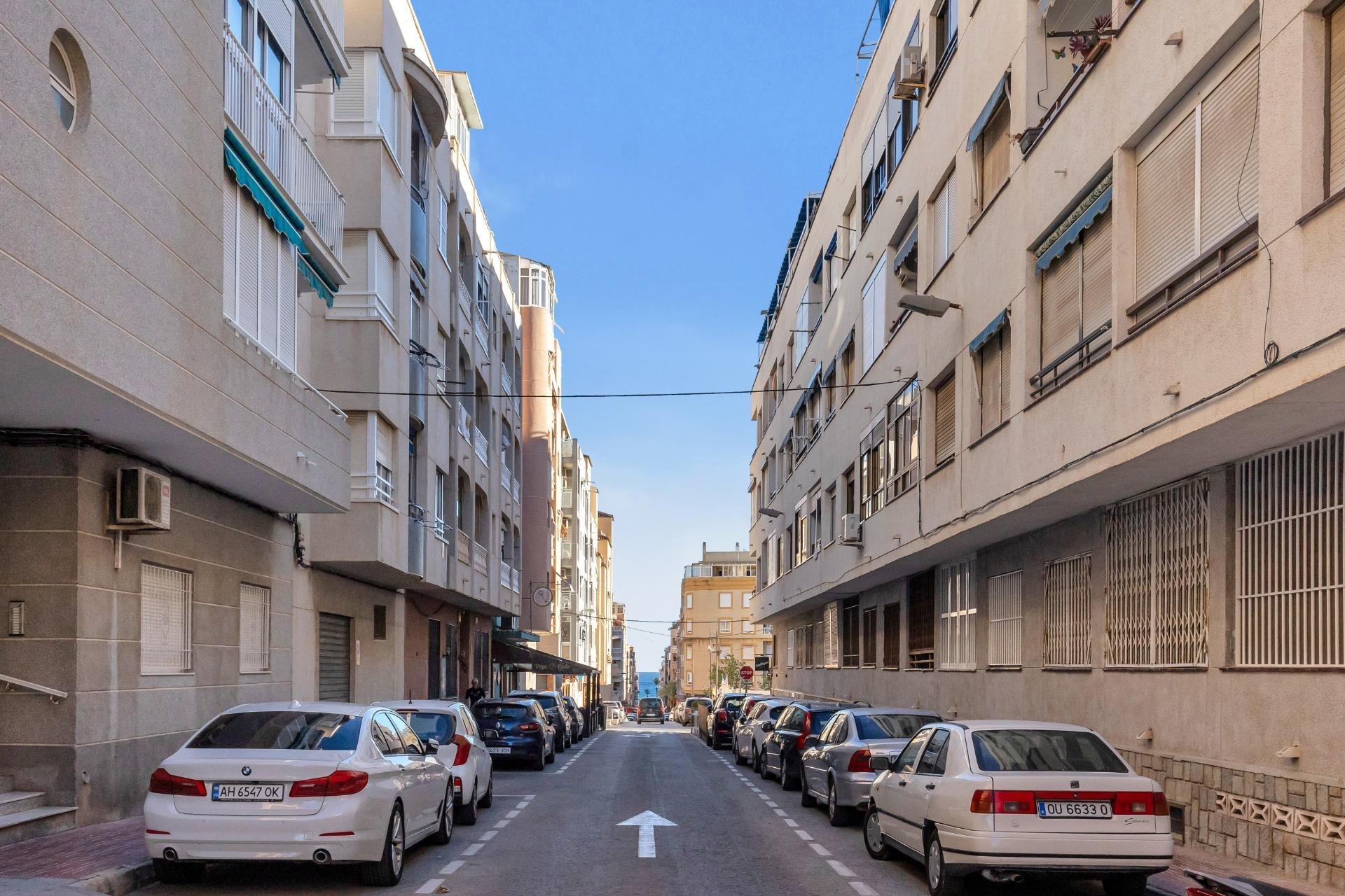 Resale - Apartment -
Torrevieja - Estacion de autobuses