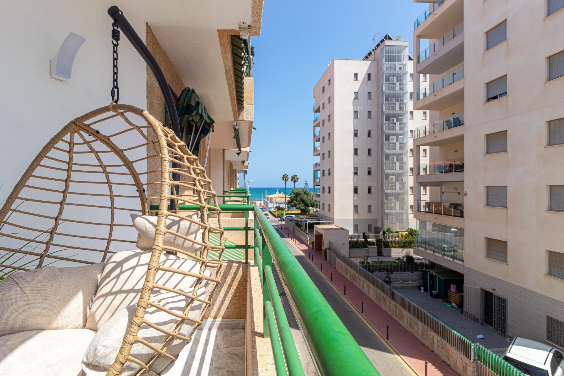 Resale - Apartment -
Torrevieja - La Mata pueblo