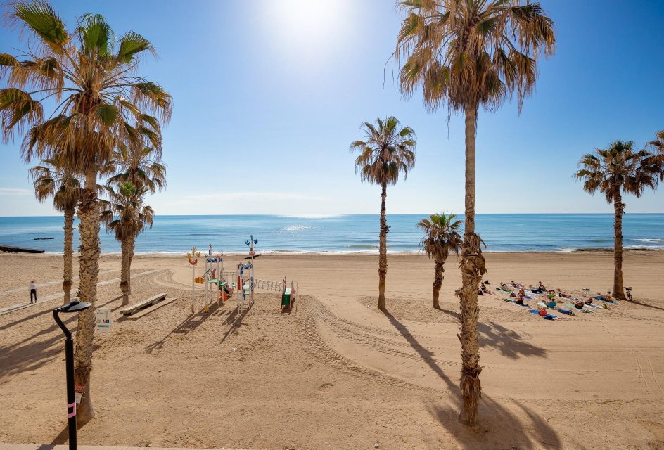 Resale - Apartment -
Torrevieja - La Mata