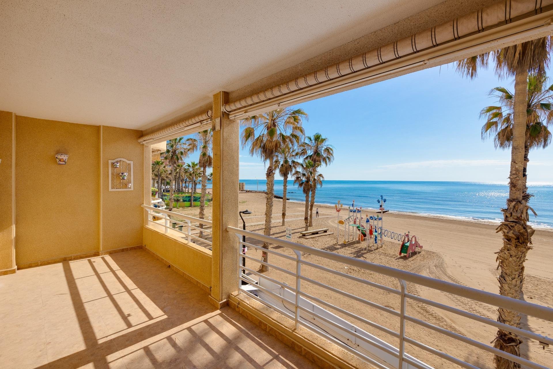 Resale - Apartment -
Torrevieja - La Mata