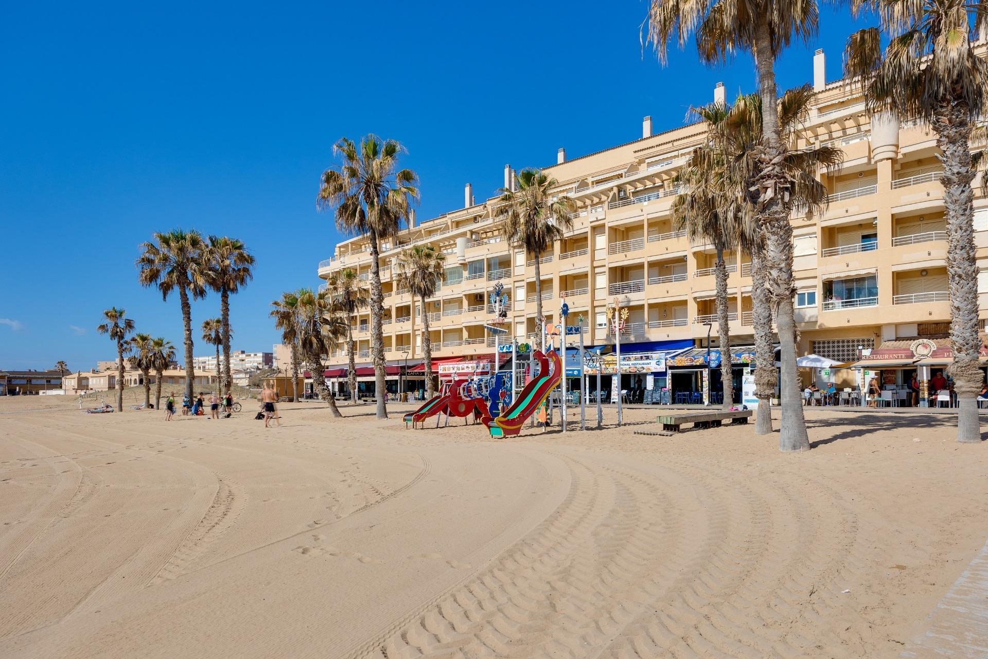 Resale - Apartment -
Torrevieja - La Mata