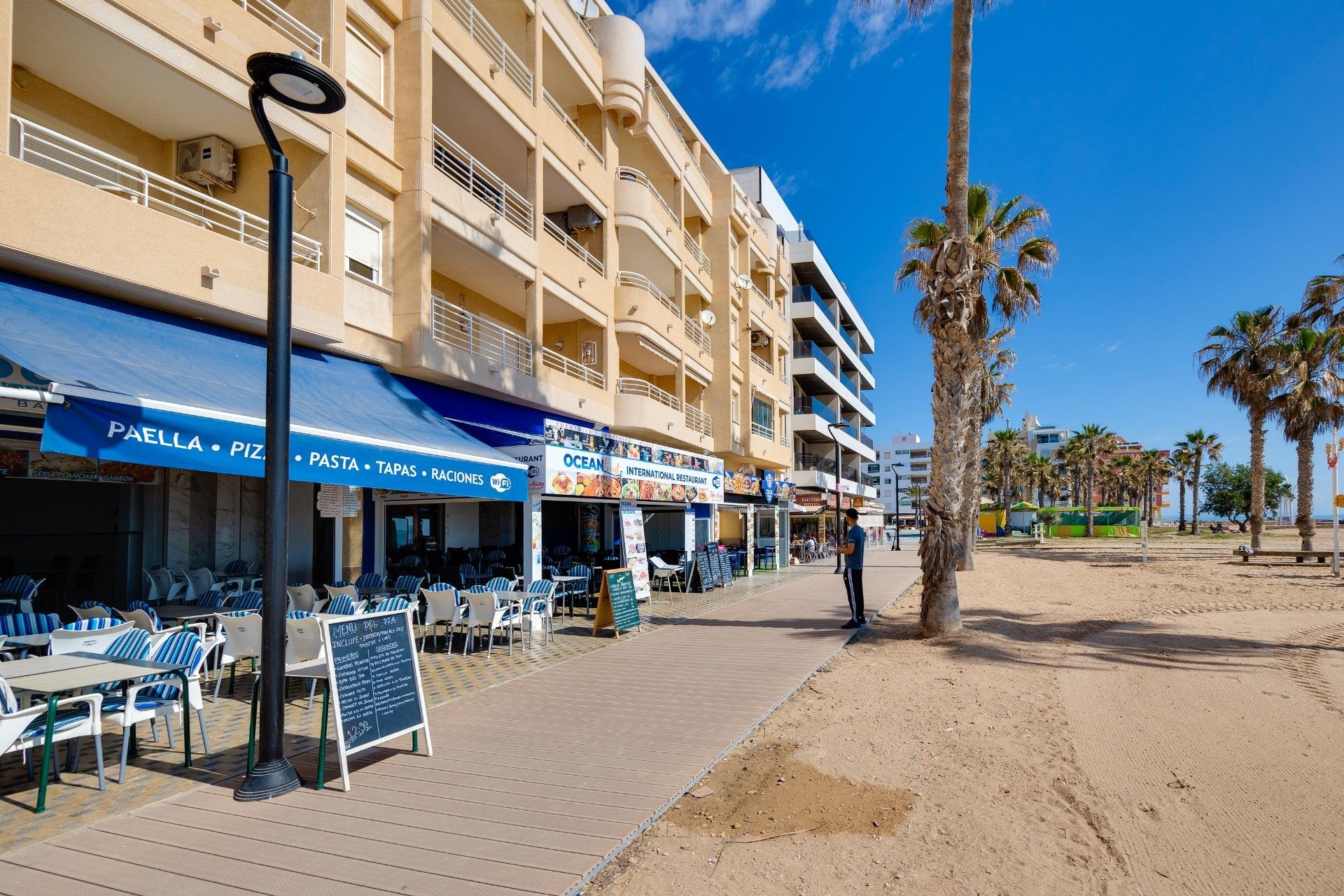 Resale - Apartment -
Torrevieja - La Mata