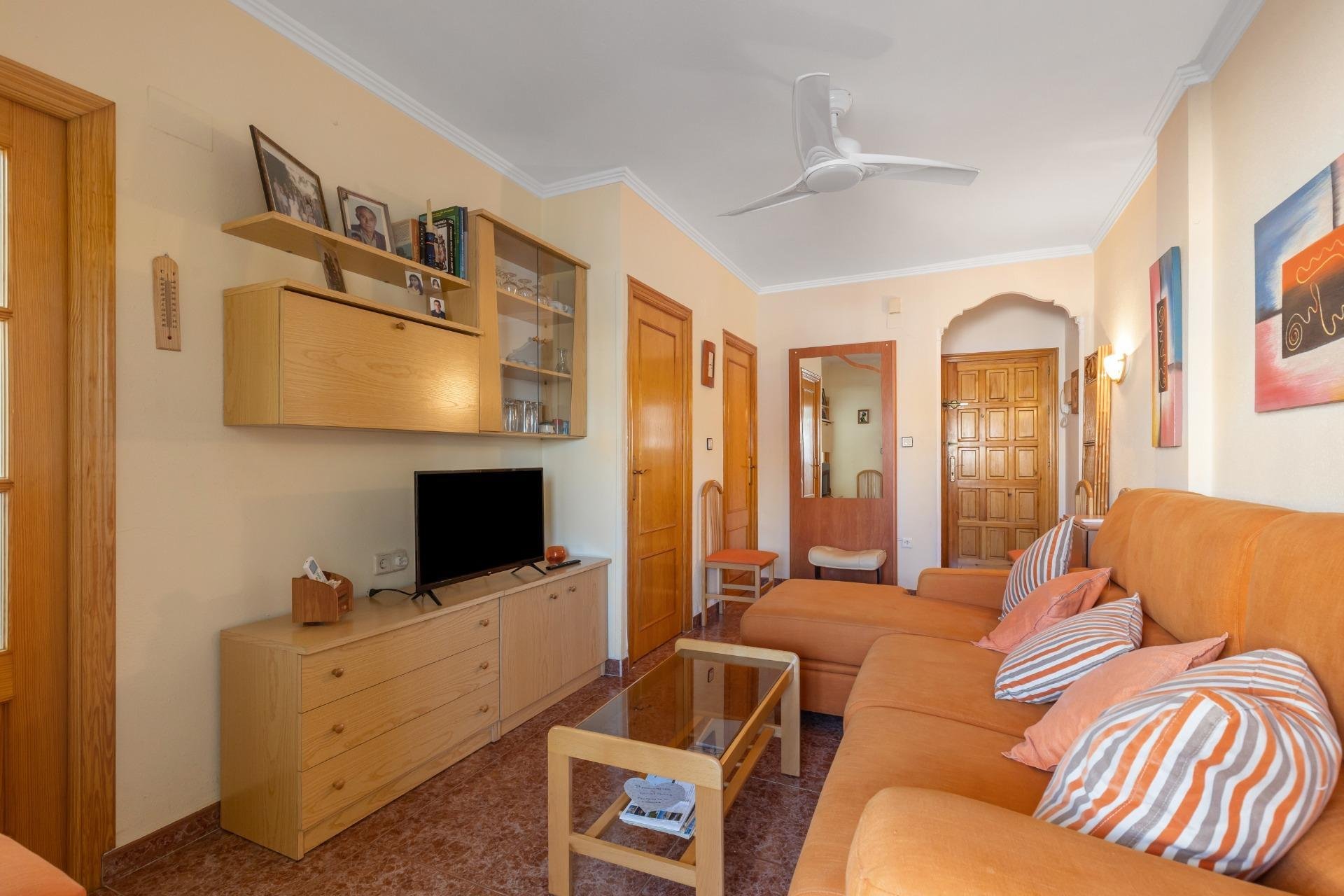 Resale - Apartment -
Torrevieja - Playa de los Locos