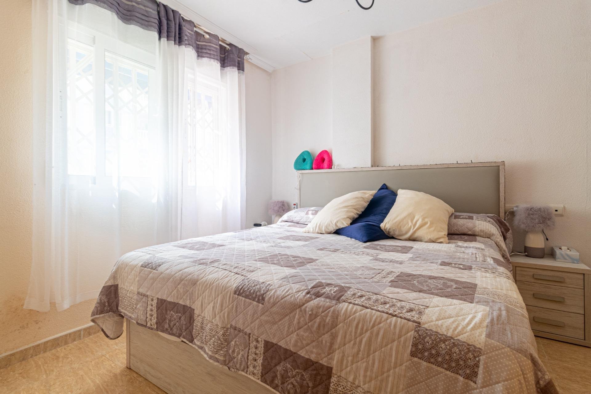 Resale - Apartment -
Torrevieja - Playa de los locos