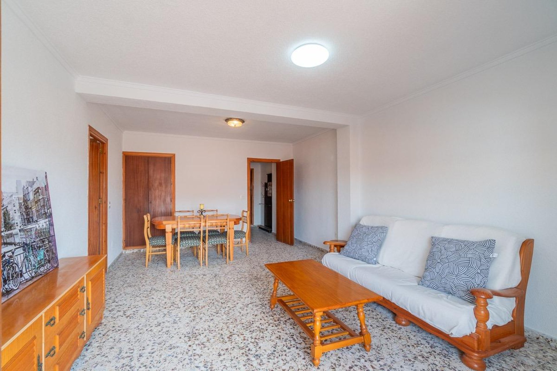 Resale - Apartment -
Torrevieja - Playa de los Naufragos