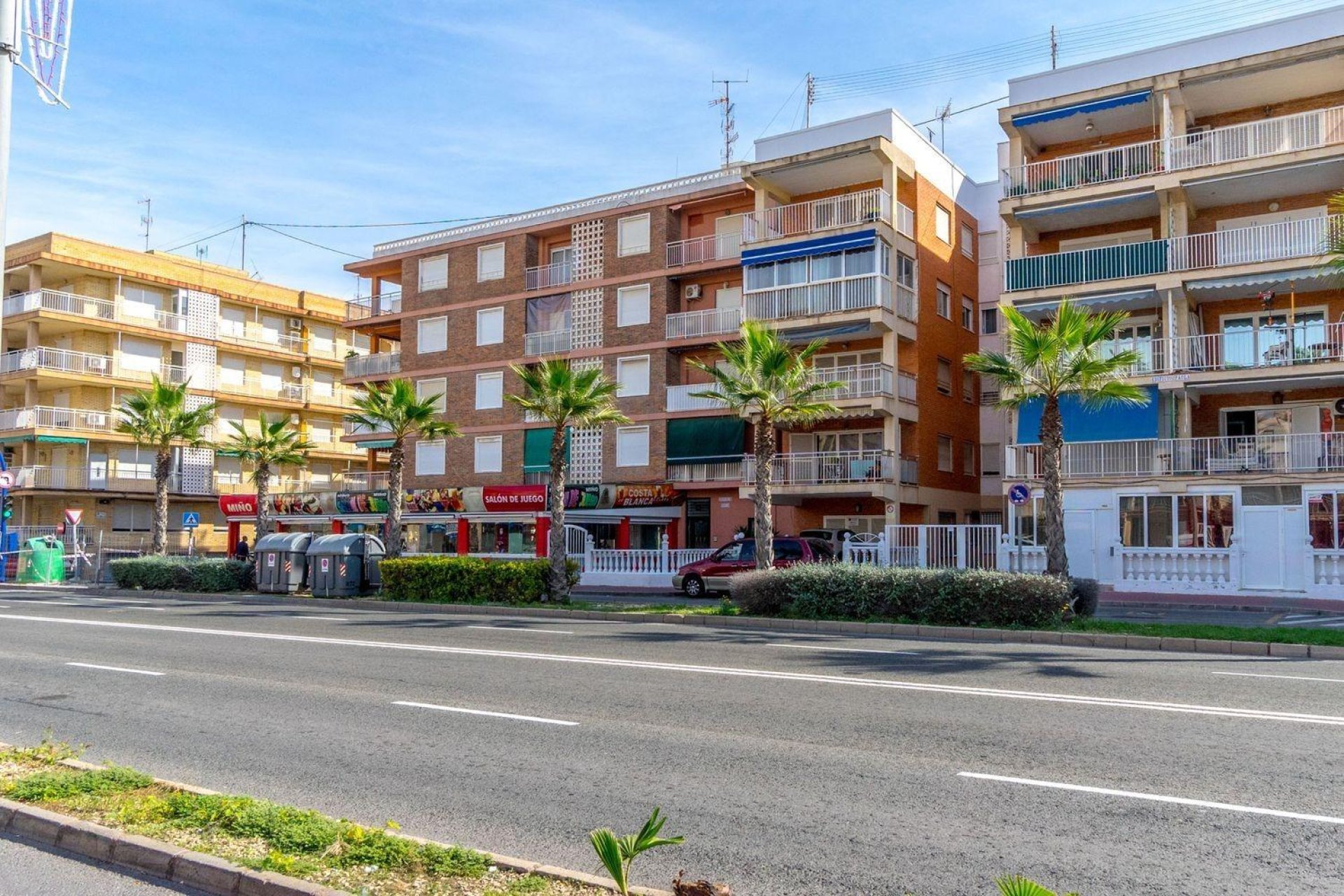 Resale - Apartment -
Torrevieja - Playa de los Naufragos
