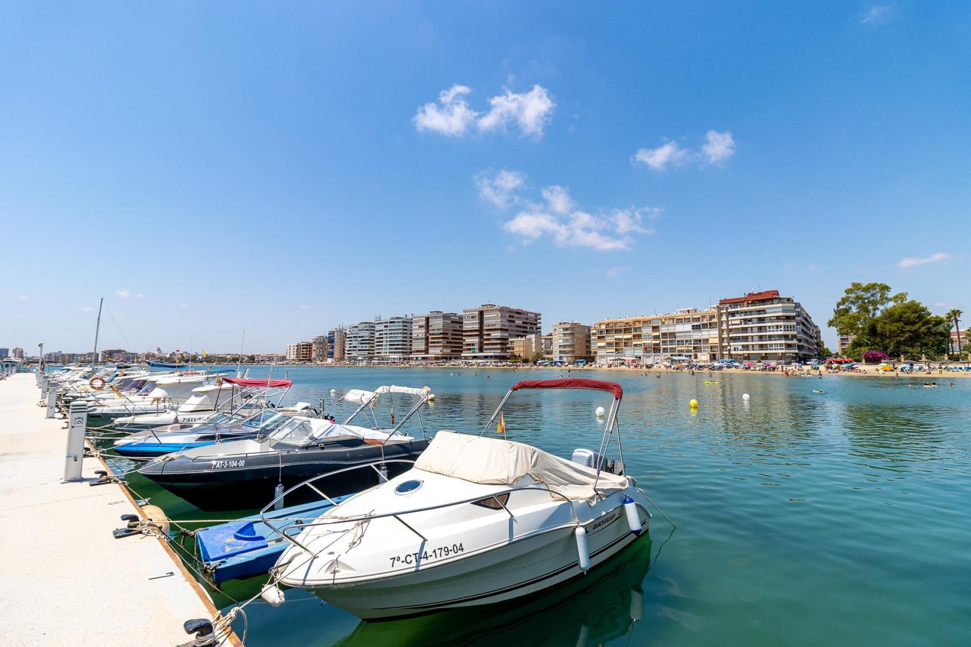 Resale - Apartment -
Torrevieja - Playa de los Naufragos