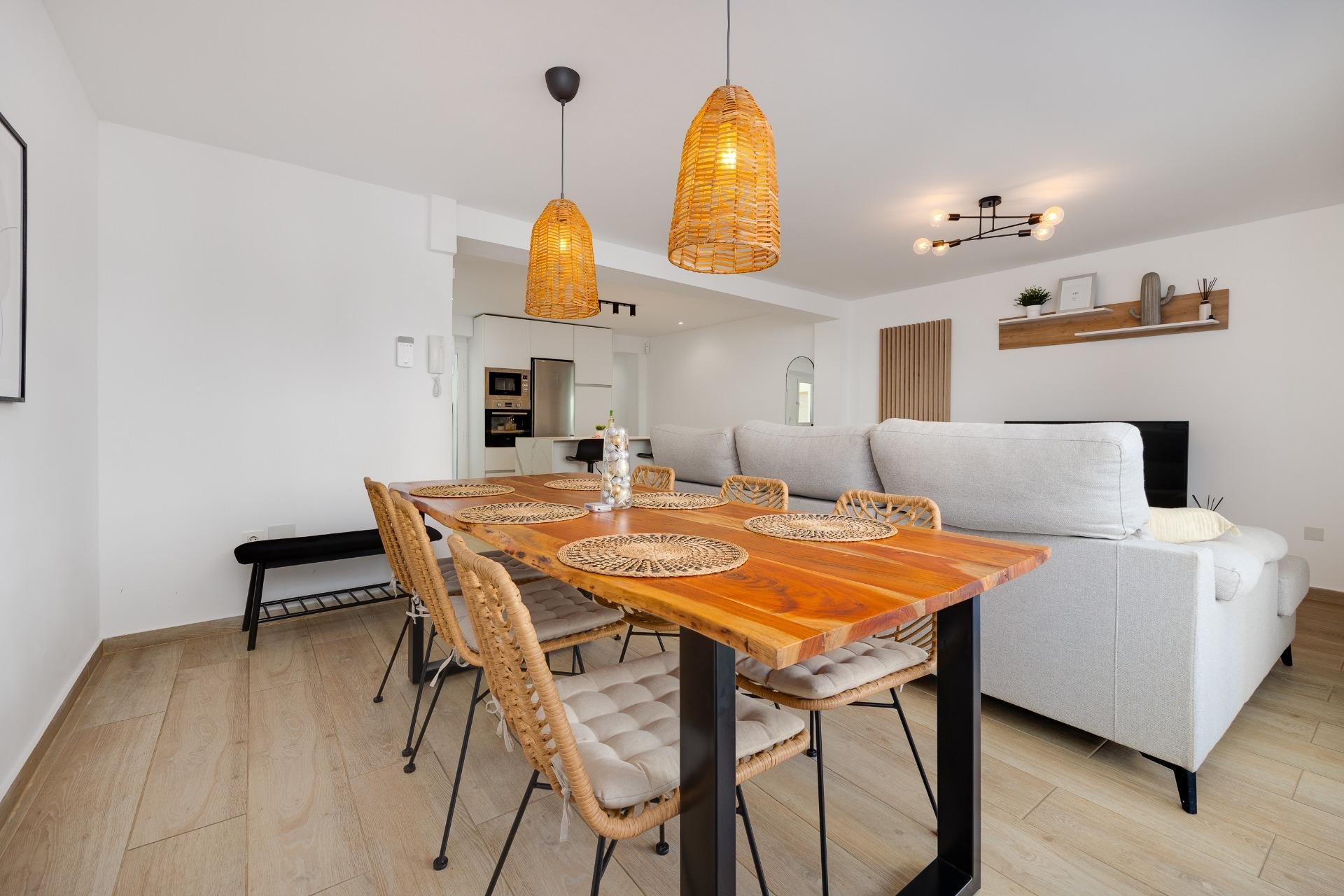 Resale - Apartment -
Torrevieja - Playa del Cura