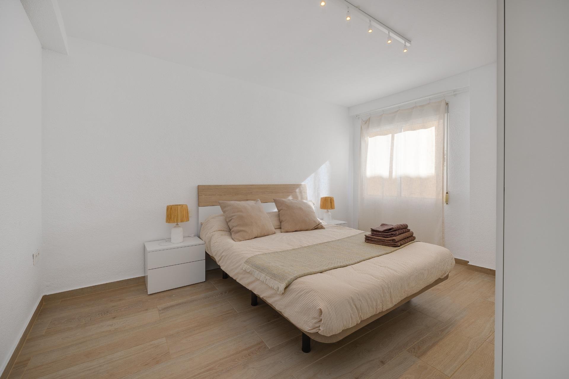 Resale - Apartment -
Torrevieja - Playa del Cura