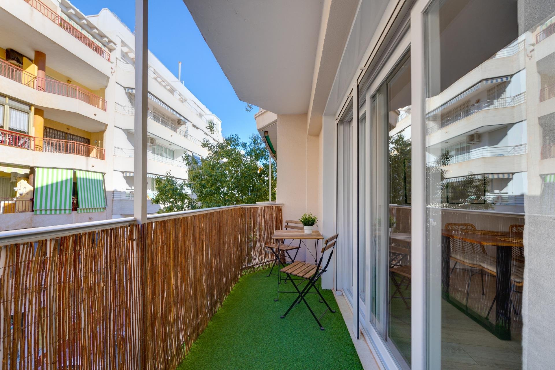 Resale - Apartment -
Torrevieja - Playa del Cura