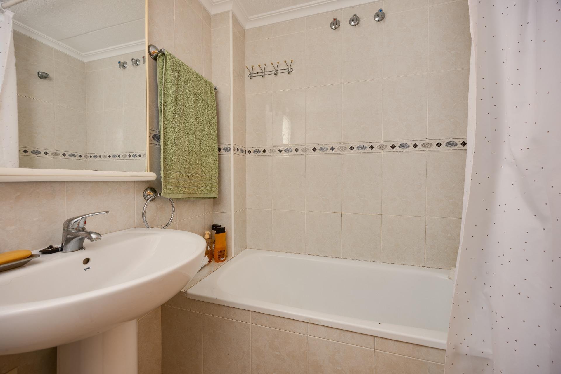 Resale - Apartment -
Torrevieja - Playa del Cura