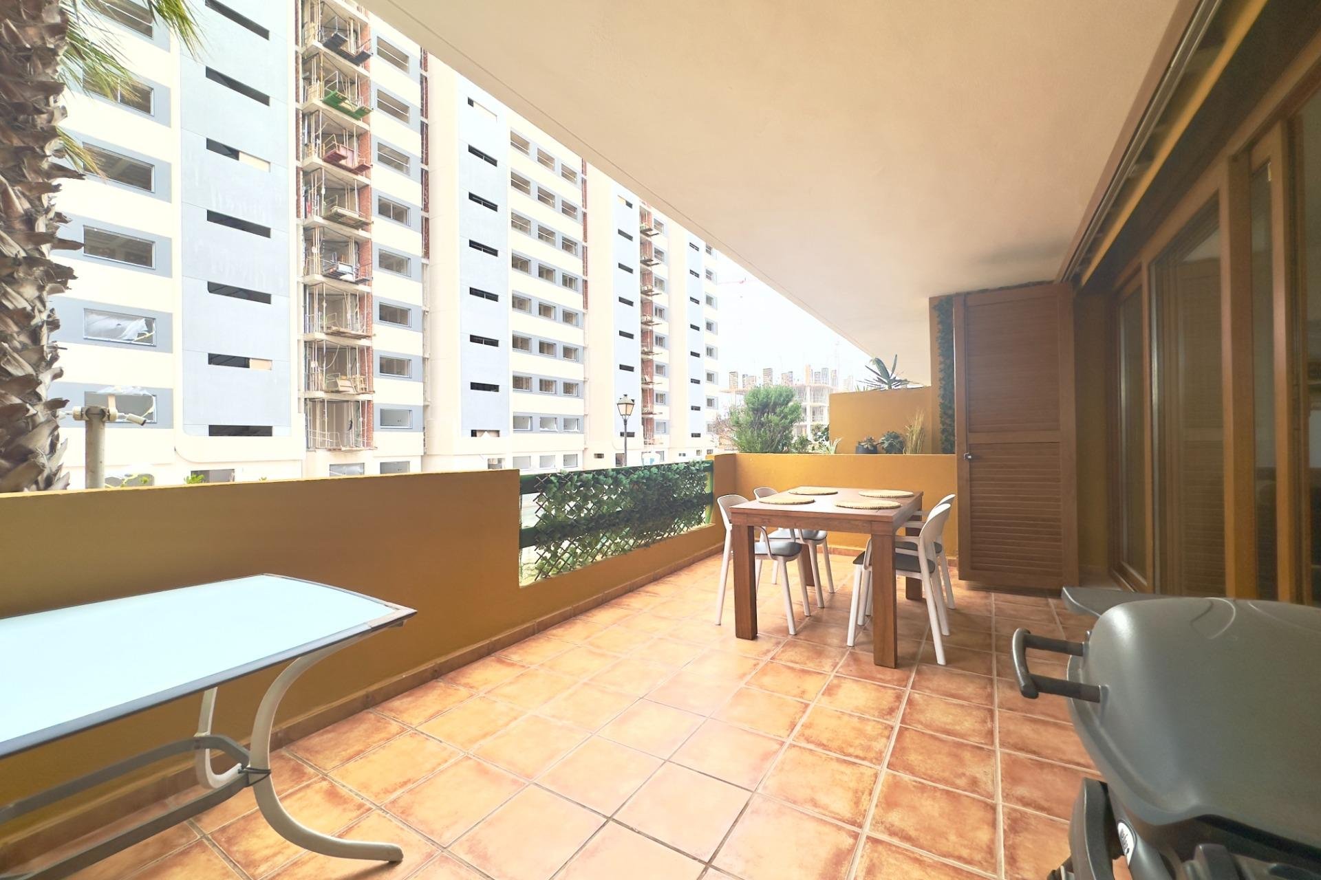 Resale - Apartment -
Torrevieja - Punta Prima